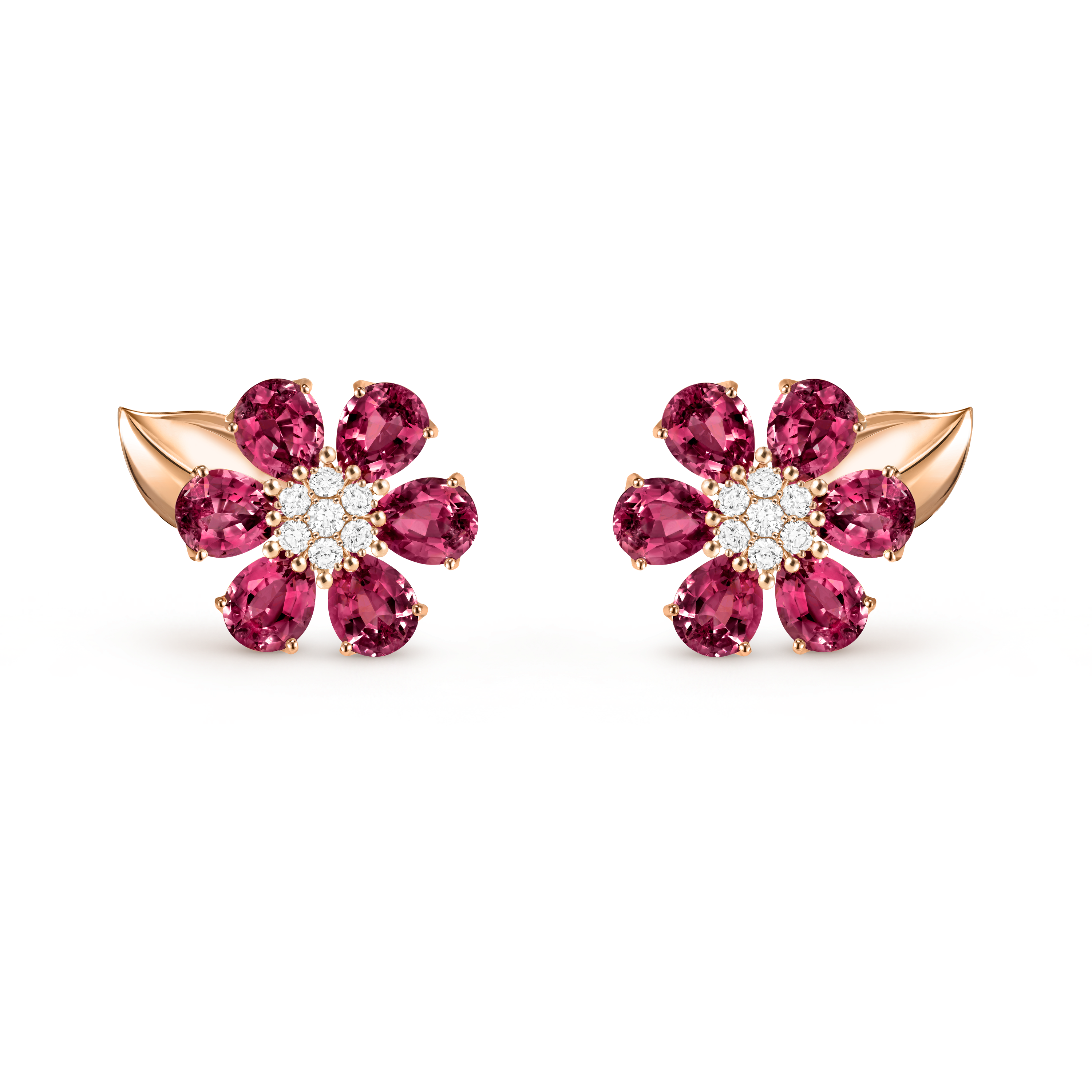 Boucles d’oreilles Fleurs d’Hawaï, Or rose 750/1000, Diamant:  14 pierres,  0.39 carat, Rhodolite:  12 pierres,  9.96 carats, Front, Jewelry Earrings - Van Cleef & Arpels