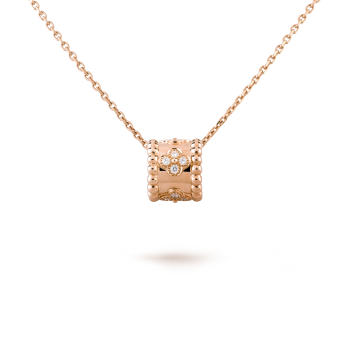 VCARO2EE00 - Perlée clovers pendant