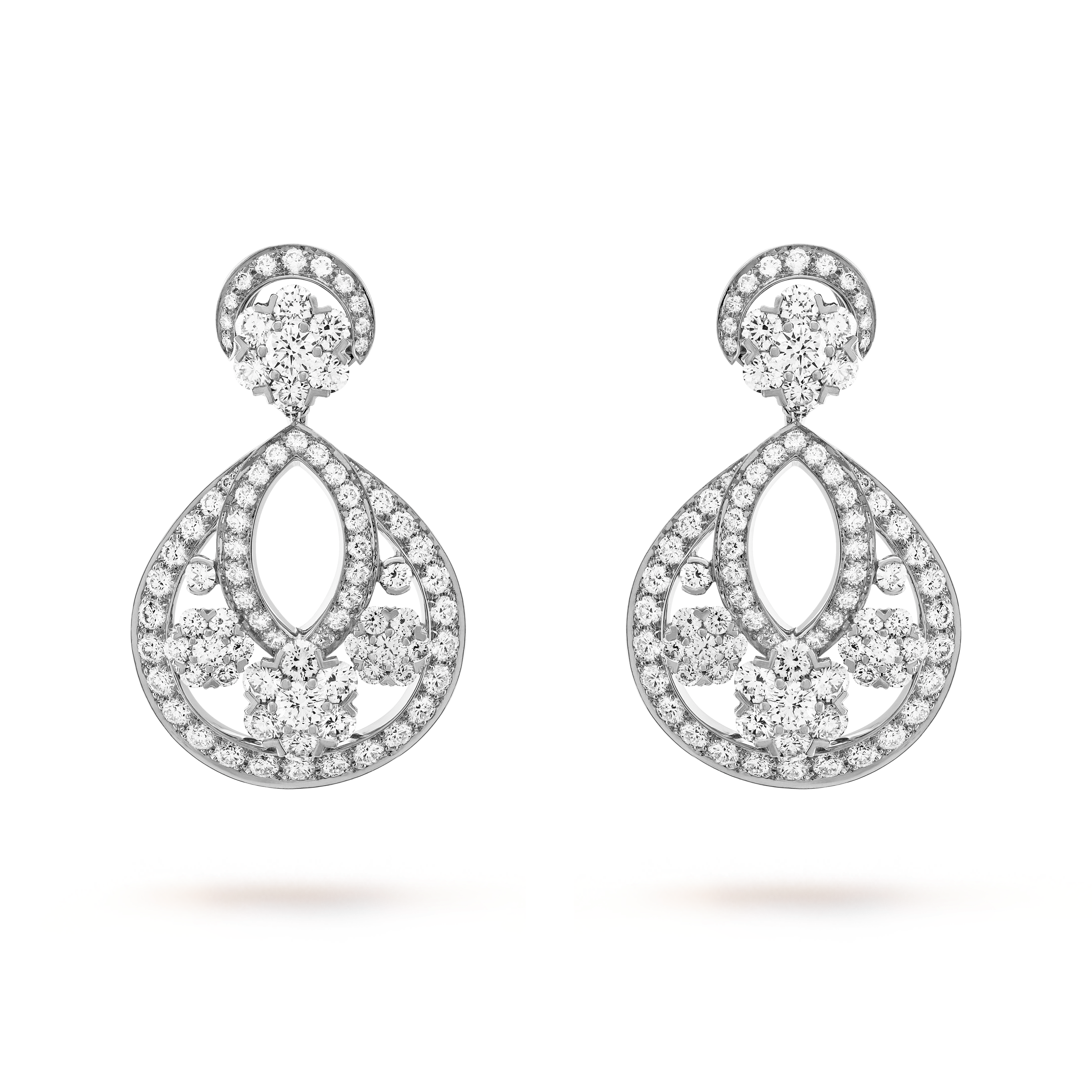 Lot Collier Et Boucles D'Oreilles En Platine 950 Or 750 - 31.12 Ct Diamants HRD