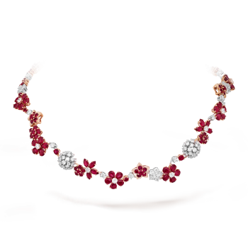 Folie des Prés necklace