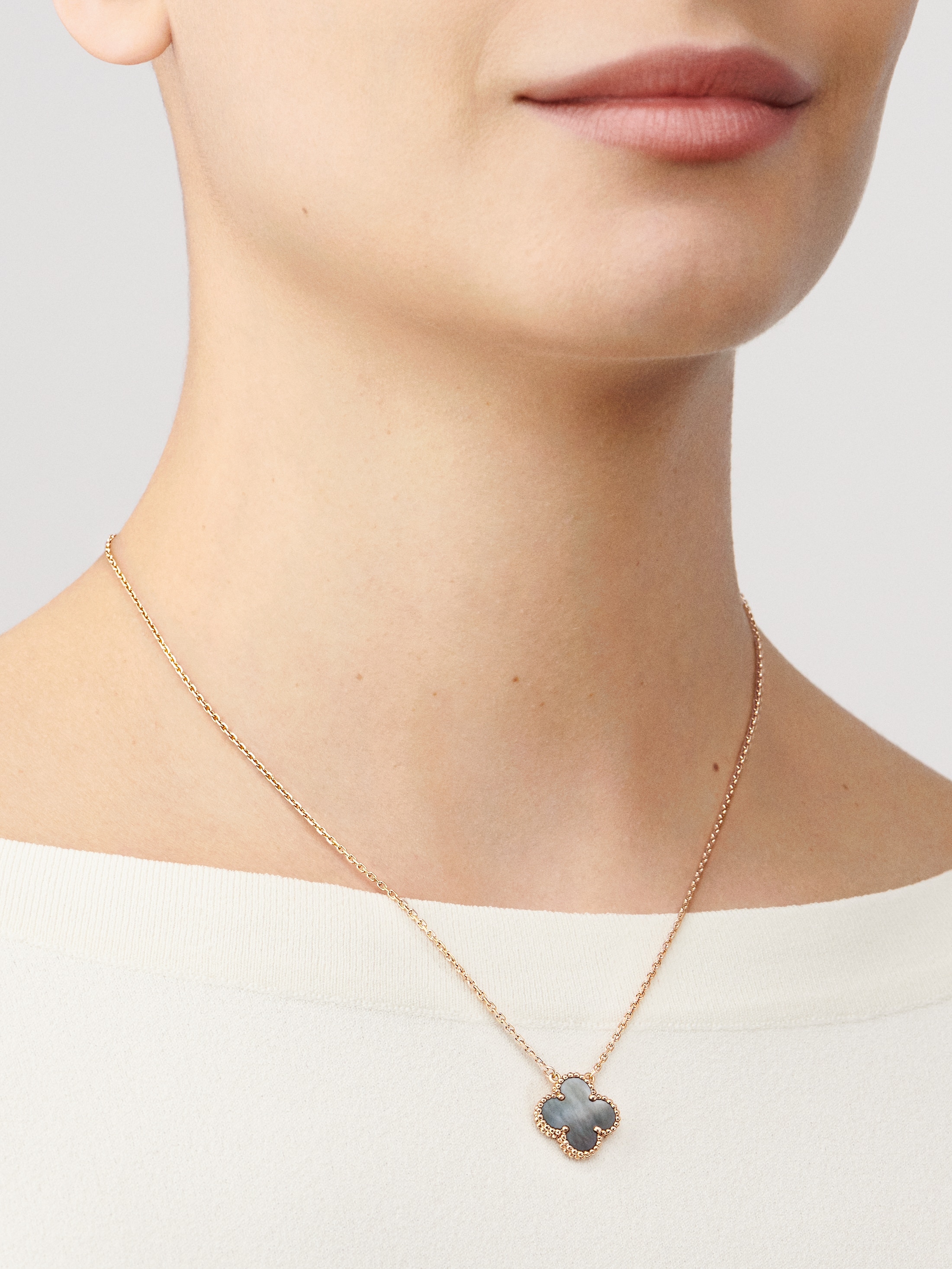 Van Cleef and Arpels Alhambra Diamond Grey Mother of Pearl Rose Gold  Necklace at 1stDibs