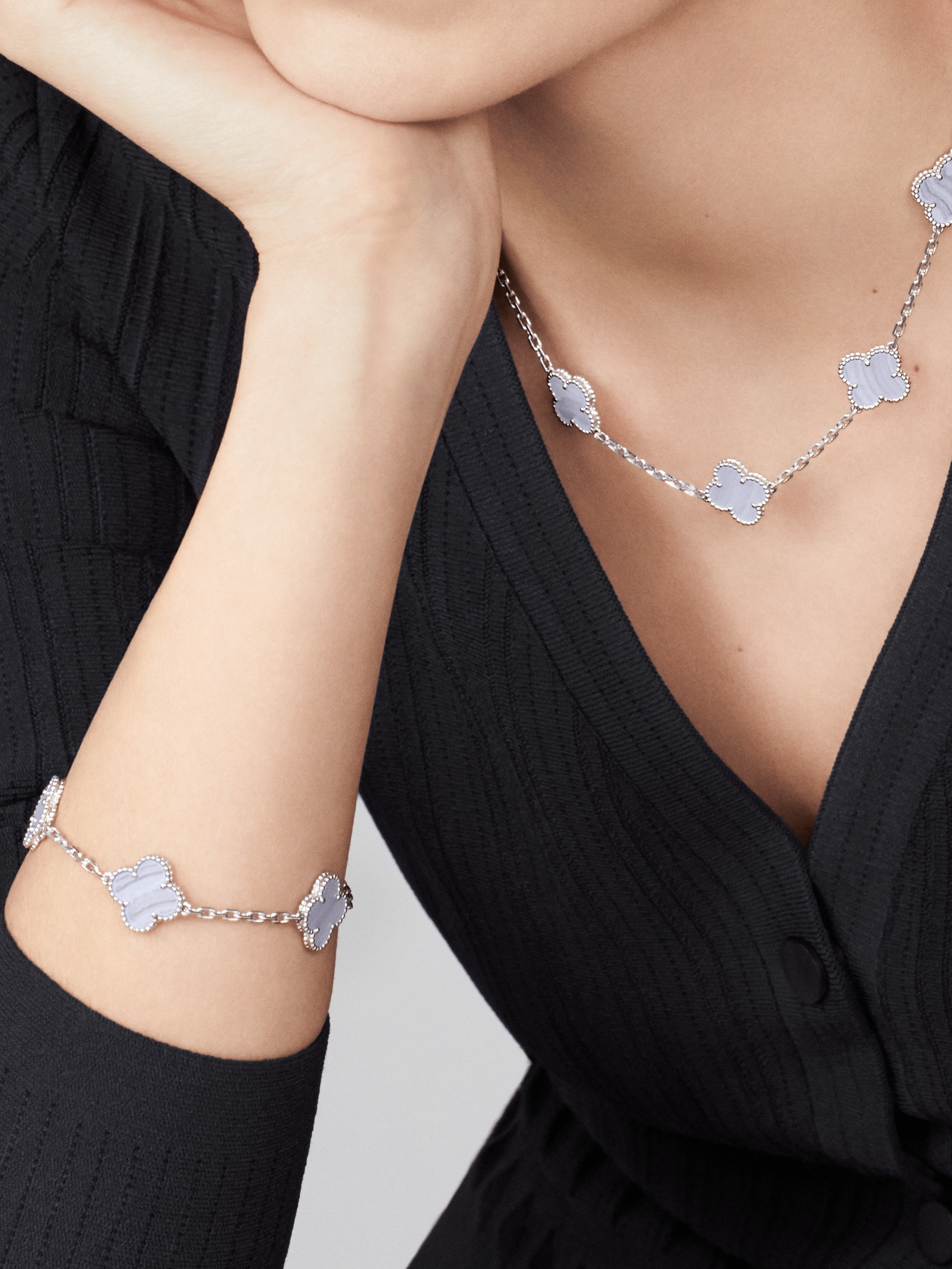 van cleef alhambra 10 motif necklace