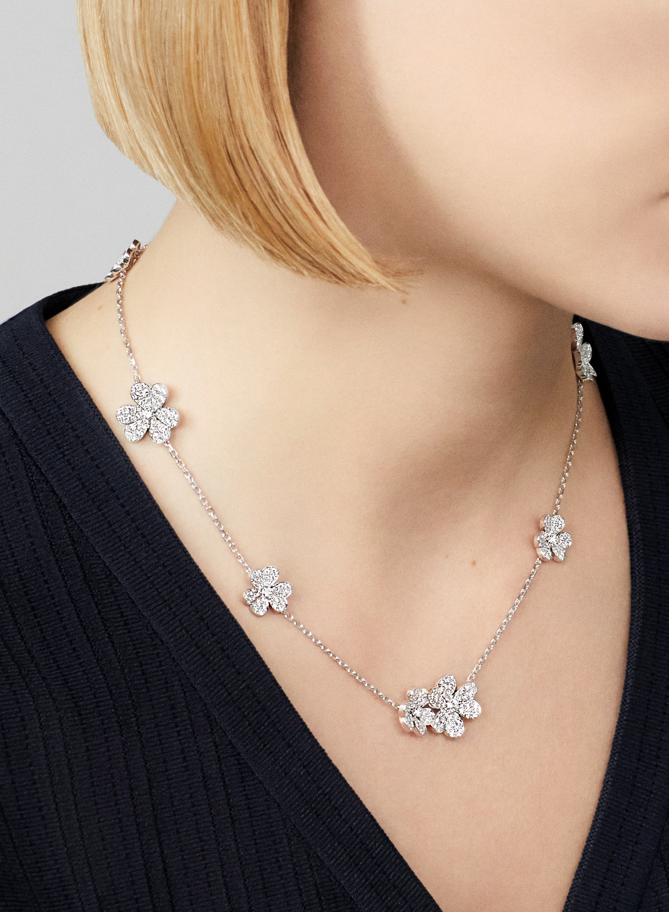 Van Cleef & Arpels Frivole Necklace