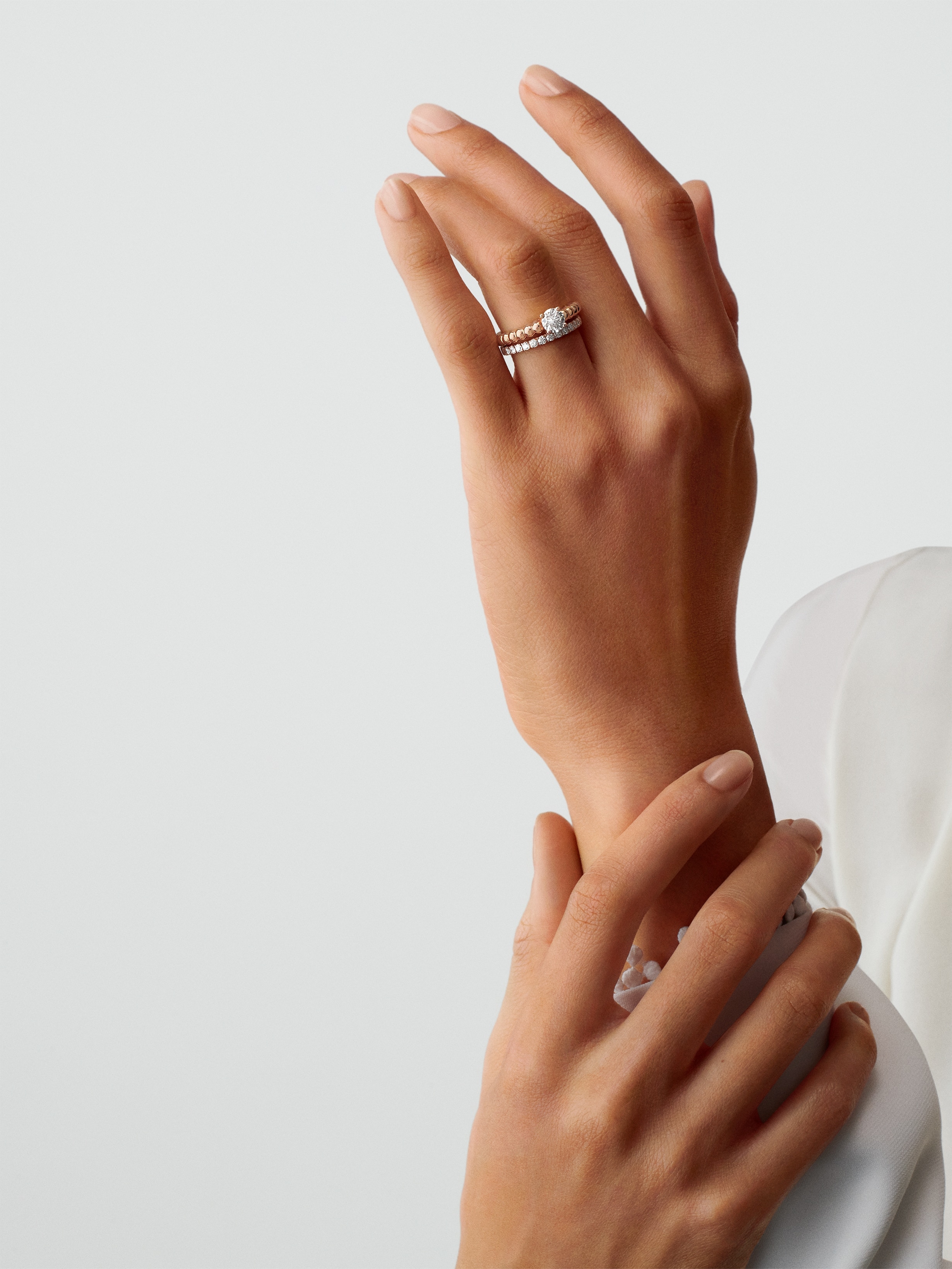 Perlée单颗钻石戒指,0.70克拉的DVVS2级钻石, 18K玫瑰金, 钻石:  1 stone,  0.7 carat, Worn Alternative, Jewelry Ring_梵克雅宝_Van Cleef & Arpels