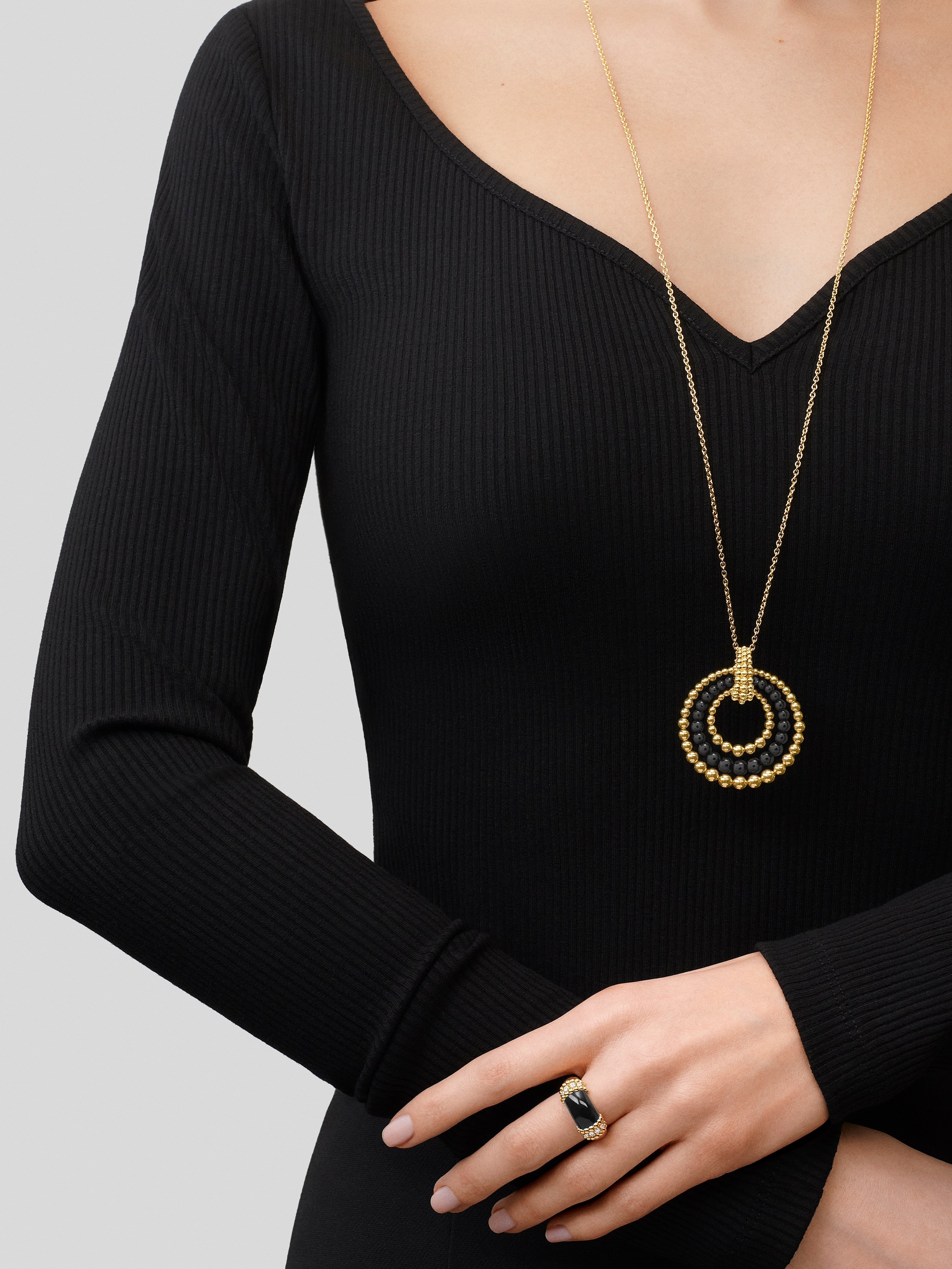 ペルレ クルール トランスフォーマブル ロングネックレス 18K イエロー