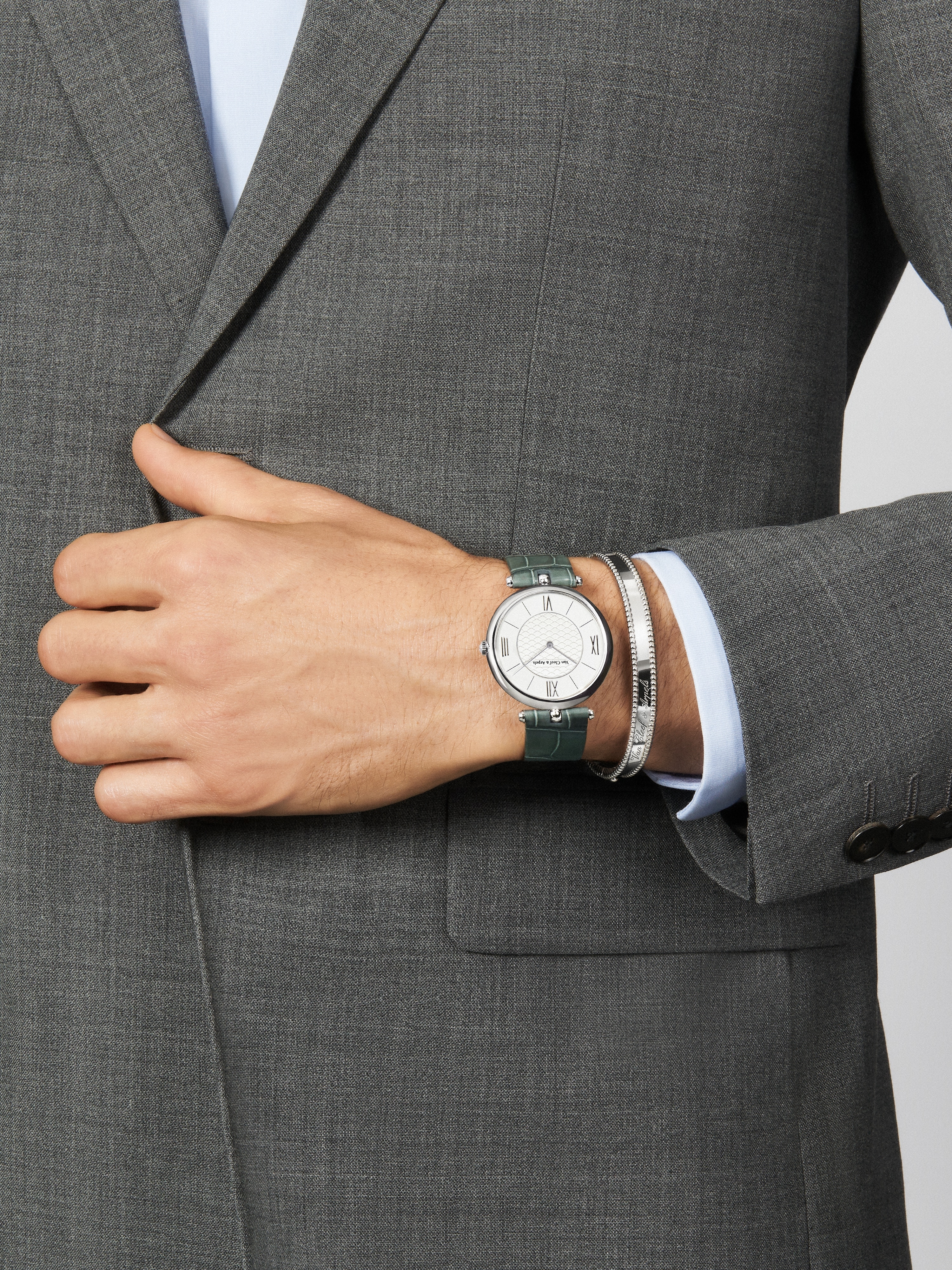 Montre pierre sale arpels
