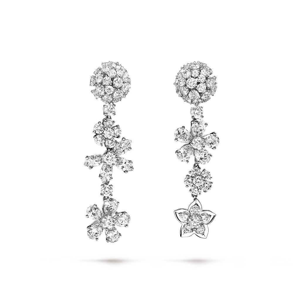 Boucles d’oreilles Folie des Prés, Or blanc 750/1000, Diamant:  92 pierres,  7.32 carats, Front, High Jewelry Earrings - Van Cleef & Arpels