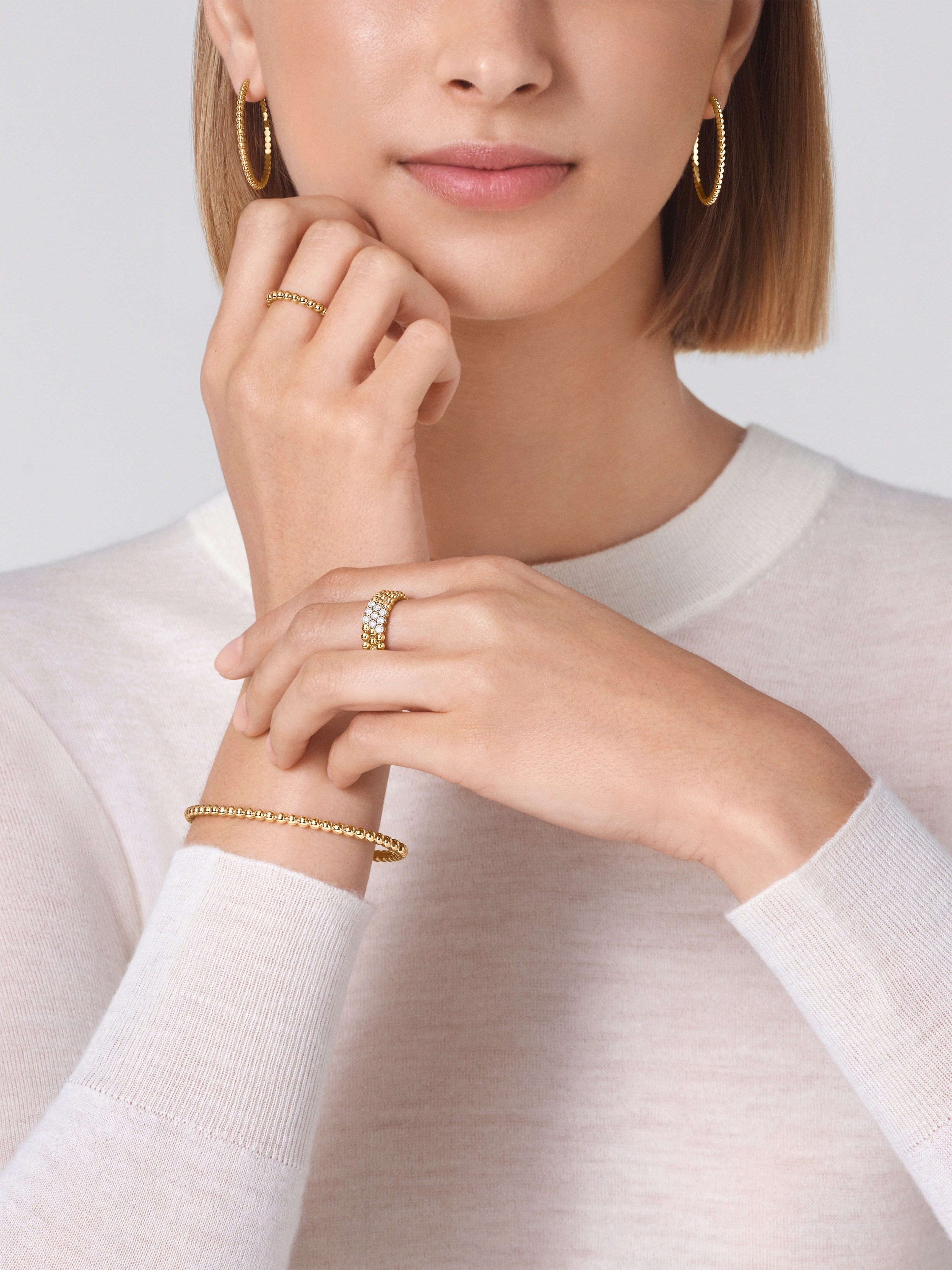 Perlée diamonds ring, 3 rows, 18K yellow gold, Diamond:  9 stones,  0.31 carat, Worn Alternative, Jewelry Ring - Van Cleef & Arpels