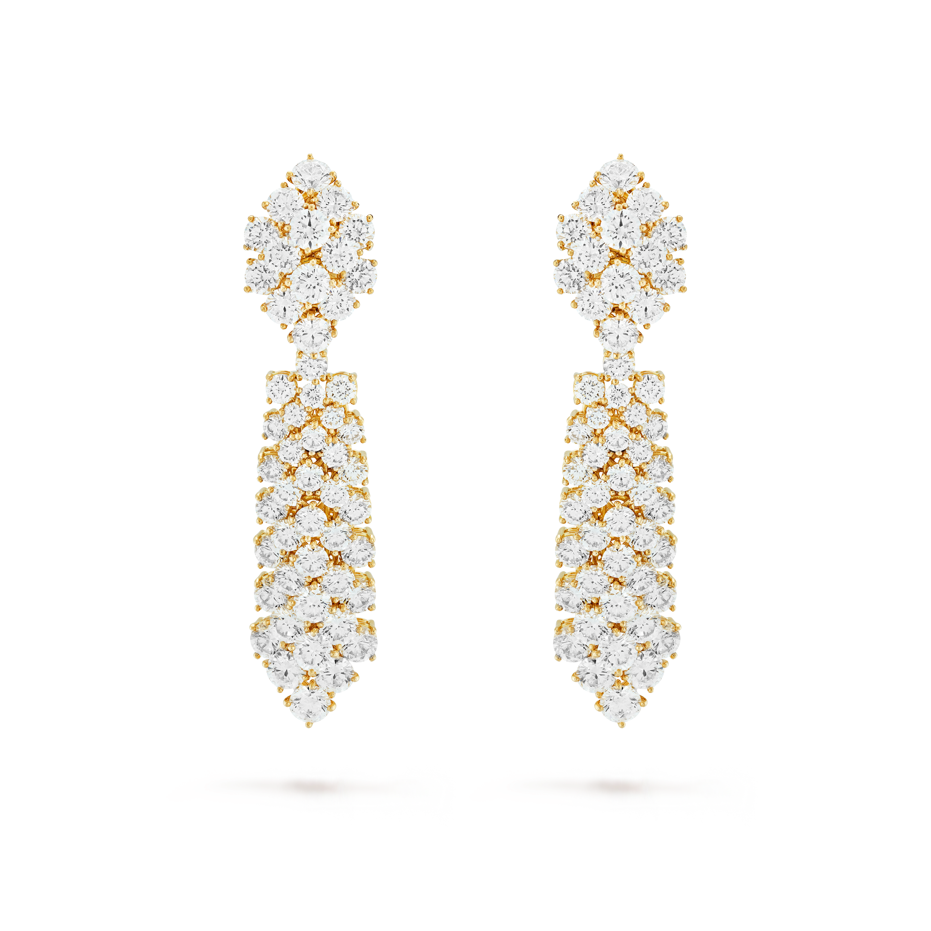 À Cheval可转换式耳环，小号款式, 18K黄金, 钻石:  102颗,  17.37 克拉, Front, High Jewelry Earrings_梵克雅宝_Van Cleef & Arpels