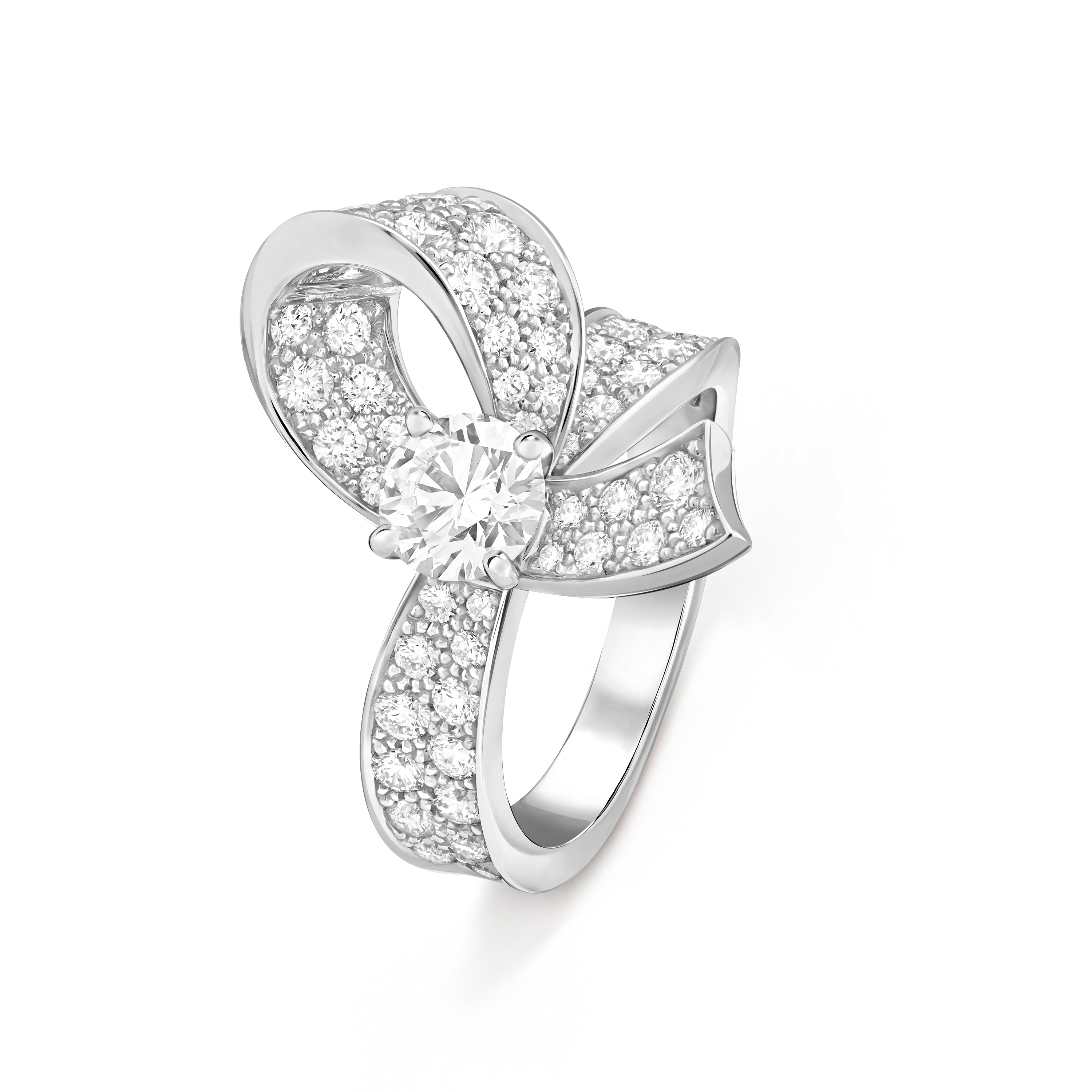 Boucle solitaire 0.70 carat DVVS2, Platinum, Diamond:  56 stones,  1.88 carats, Three Fourth, Jewelry Ring - Van Cleef & Arpels