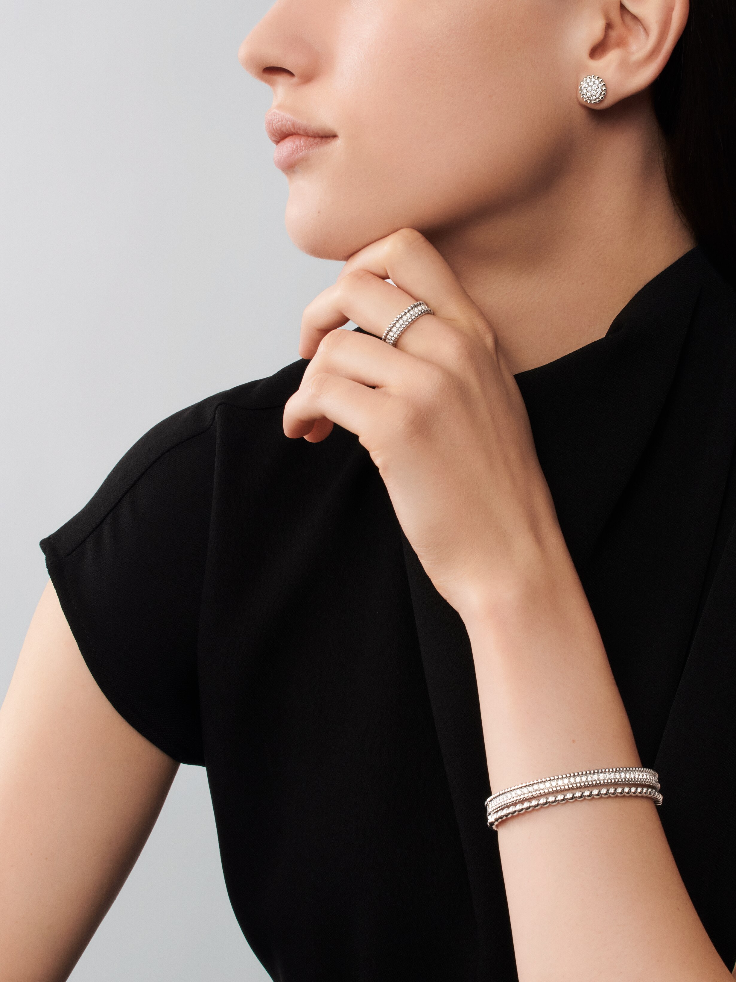 Perlée diamonds ring, 1 row, 18K white gold, Diamond:  31 stones,  0.53 carat, Worn Alternative, Jewelry Ring - Van Cleef & Arpels