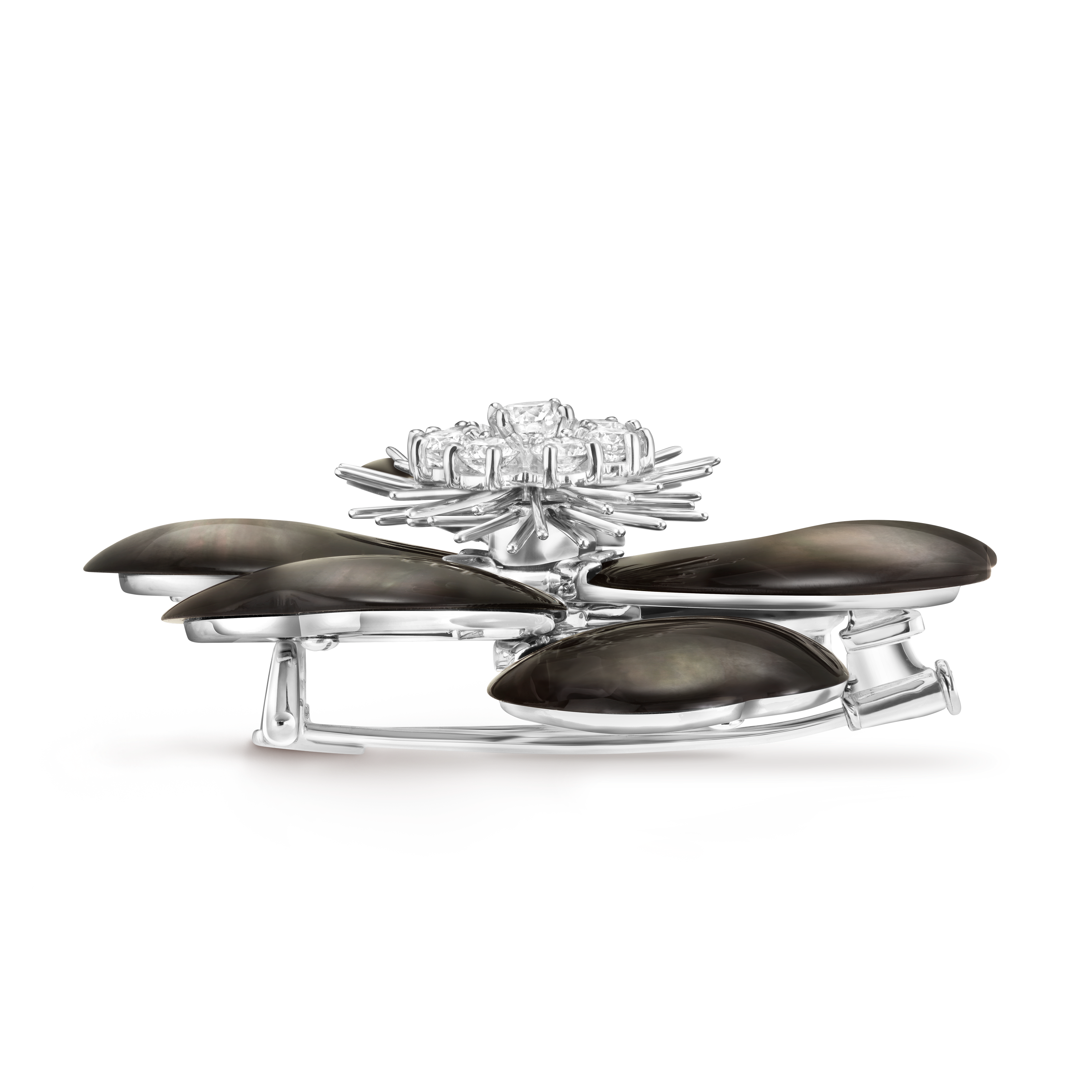 Rose de Noël clip, large model, 18K white gold, Diamond:  8 stones,  1.54 carats, Mother-of-pearl:  6 stones, Profile, Jewelry Clip - Van Cleef & Arpels