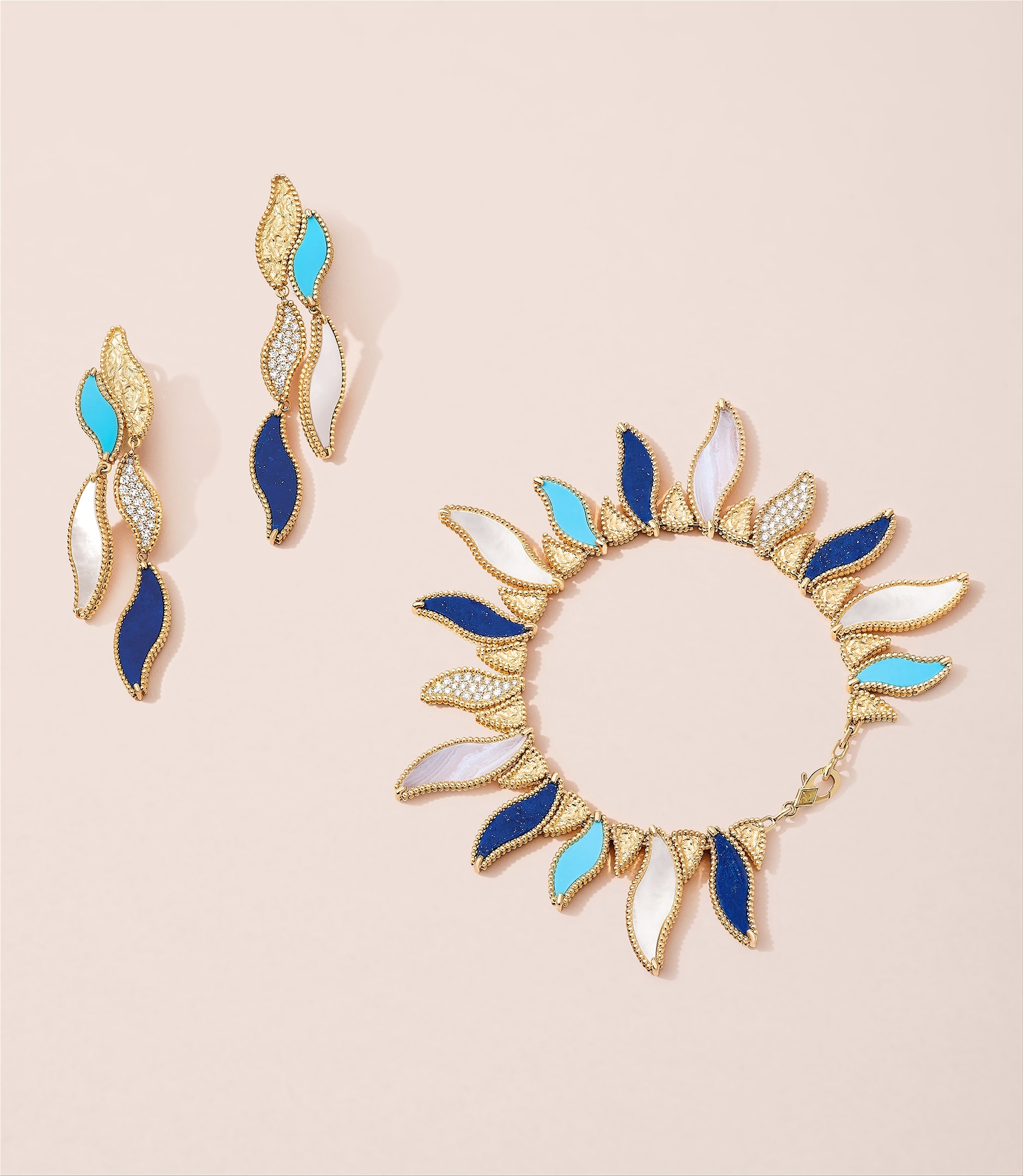 Lucky Summer Wave bracelet 18K yellow gold, Chalcedony, Diamond, Lapis  Lazuli, Mother-of-pearl, Turquoise - Van Cleef & Arpels