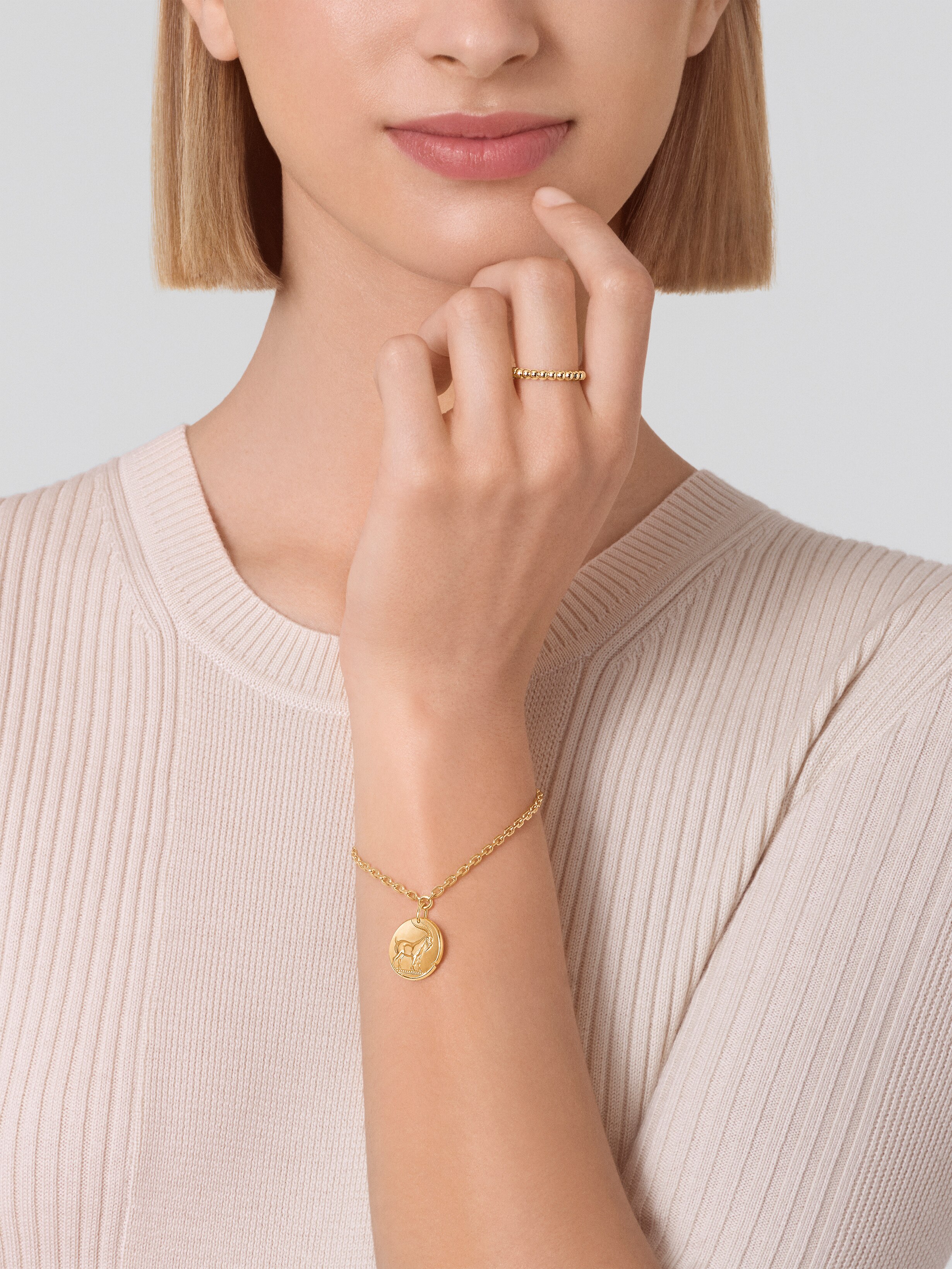 Armband Zodiaque Capricorni (Steinbock), 18 Karat Gelbgold, Worn Alternative, Jewelry Bracelet - Van Cleef & Arpels