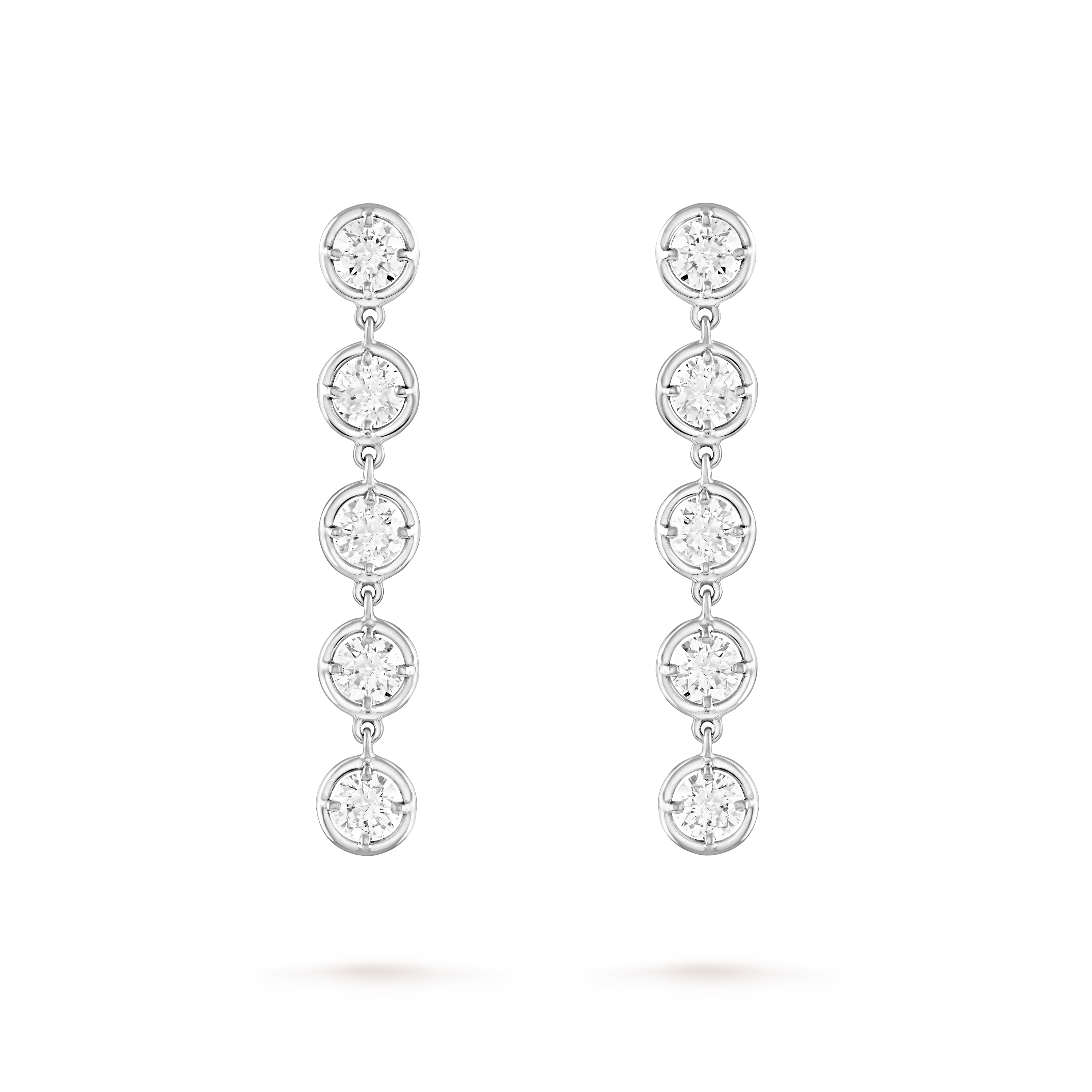 Palmyre earrings, 18K white gold, Diamond:  10 stones,  1.52 carats, Front, High Jewelry Earrings - Van Cleef & Arpels