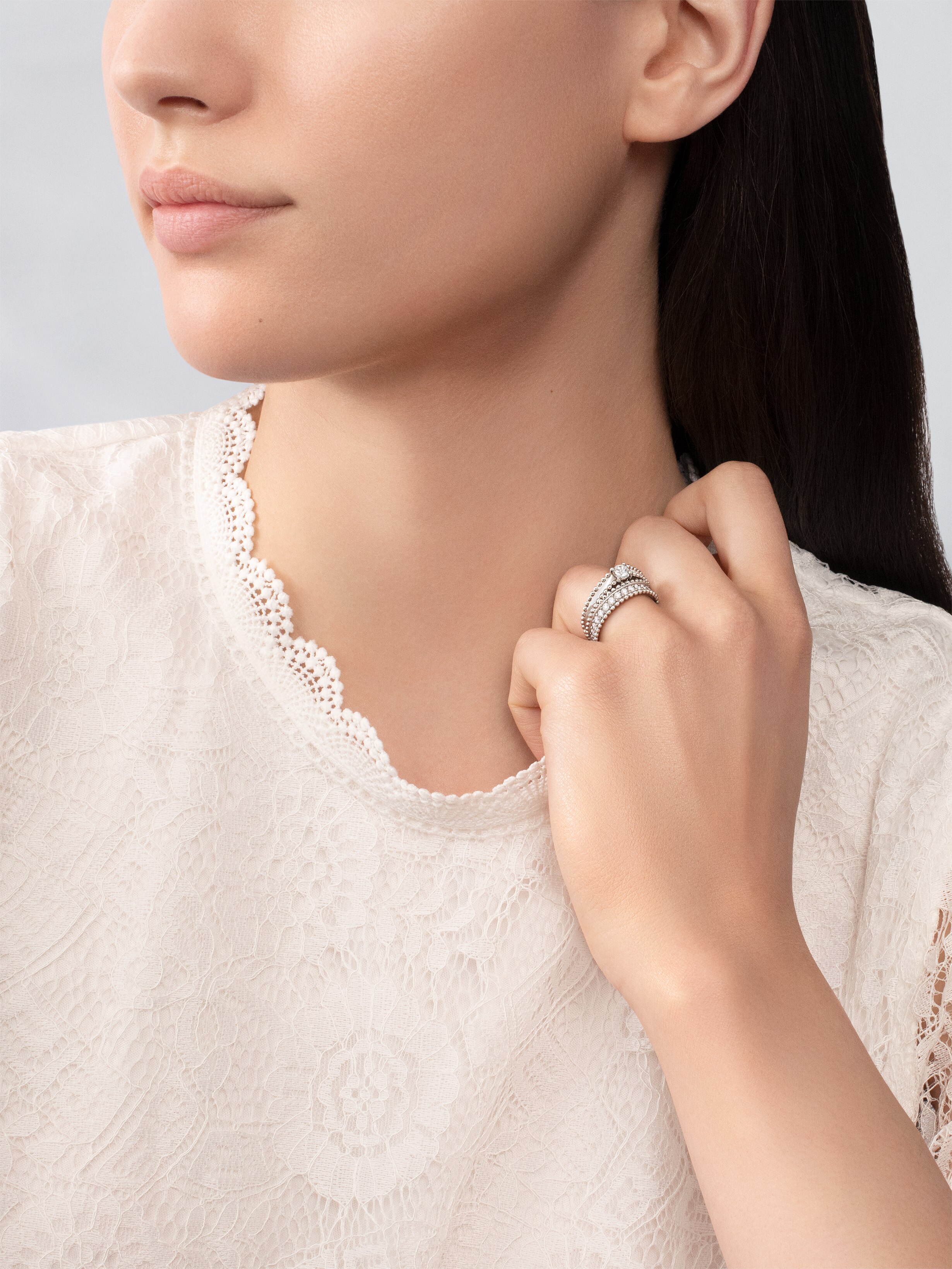 خاتم سوليتير إيستيل، 0.30 قيراط فئة EVVS1, بلاتين, ماس:  1 حجر,  0.3 الوزن, Worn Alternative, Jewelry Ring - Van Cleef & Arpels