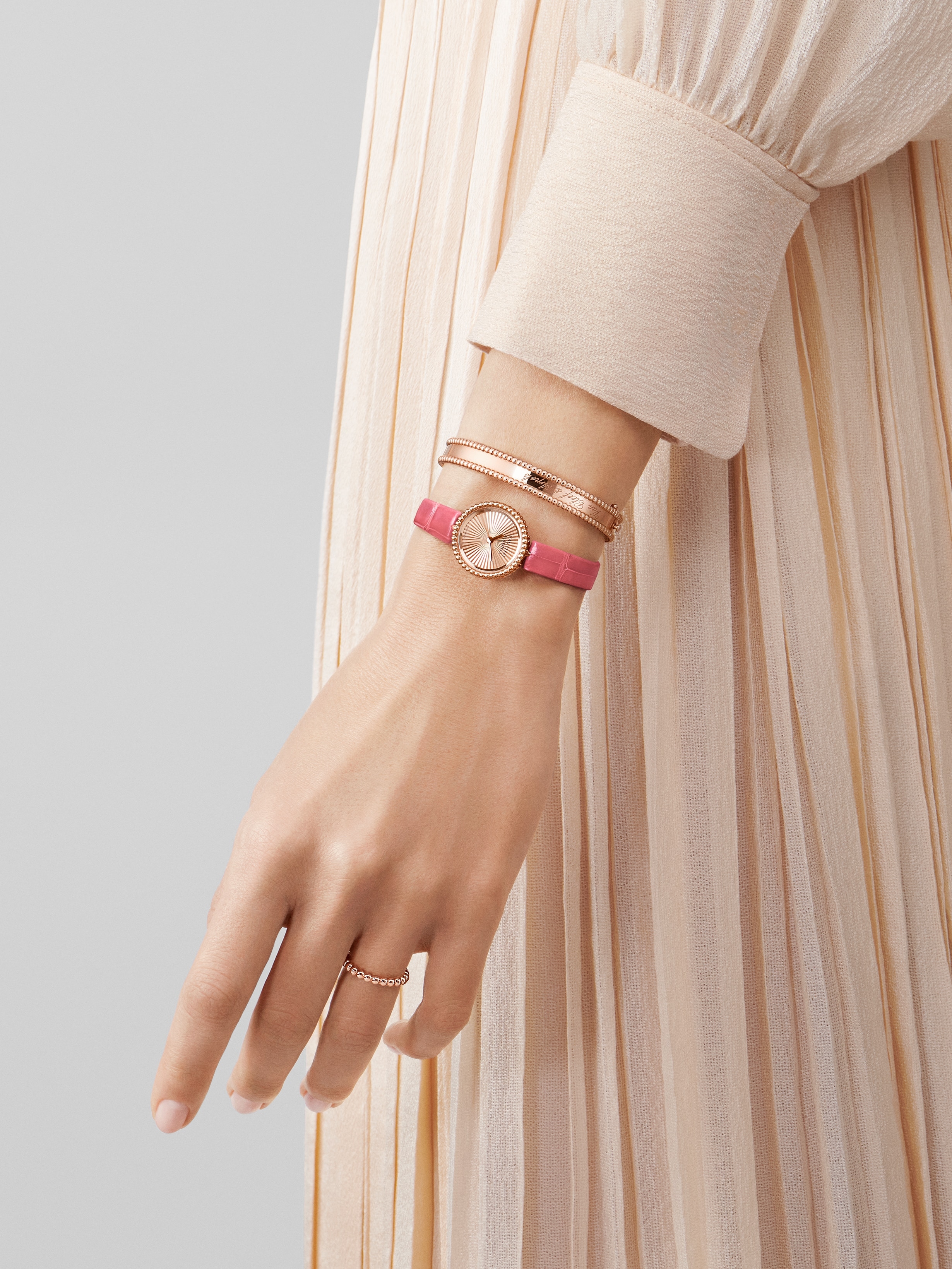 Perlée signature bracelet, extra large model, 18K rose gold, Worn Alternative, Jewelry Bracelet - Van Cleef & Arpels