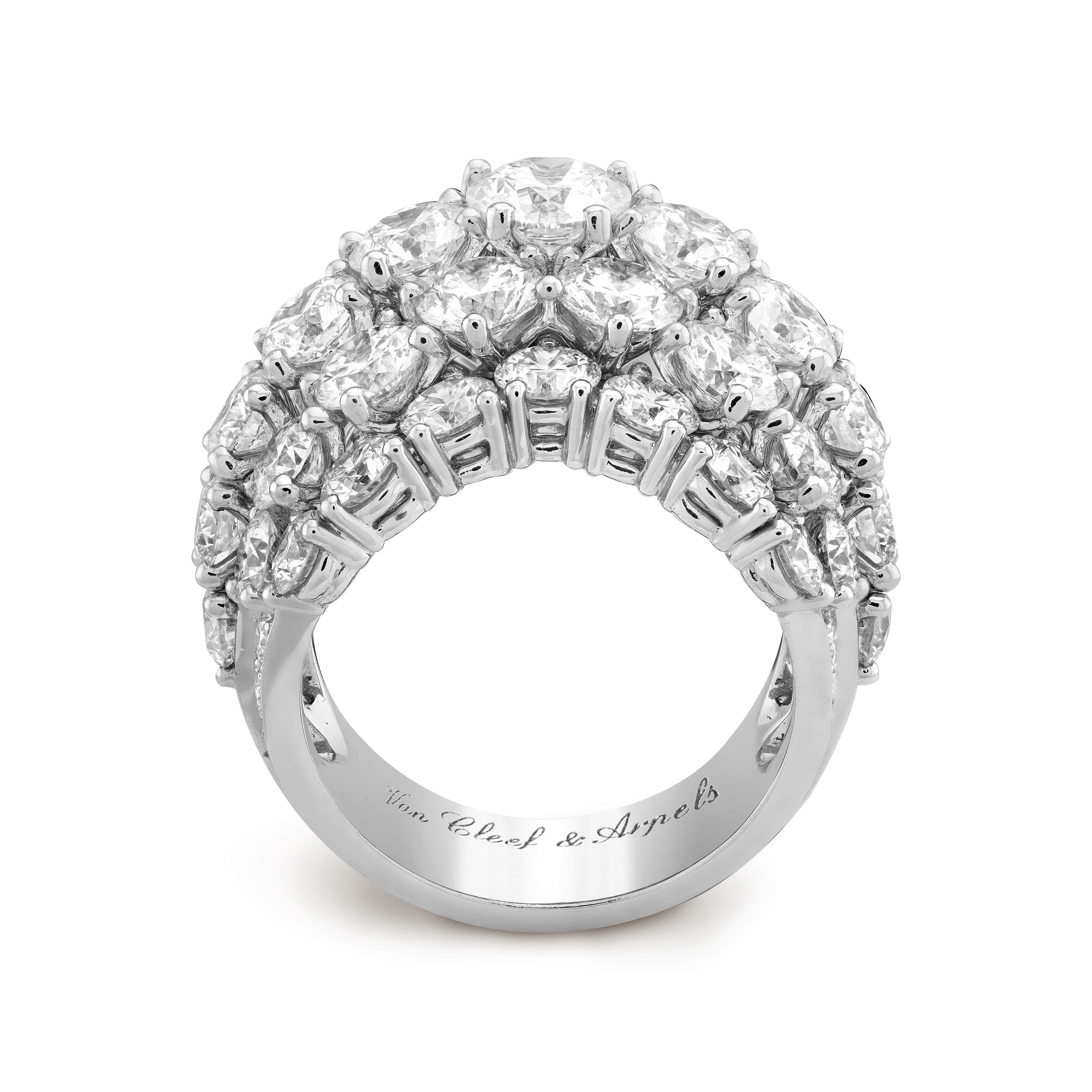 Bague À Cheval, Or blanc 750/1000, Diamant:  56 pierres,  9.15 carats, Profile, High Jewelry Ring - Van Cleef & Arpels