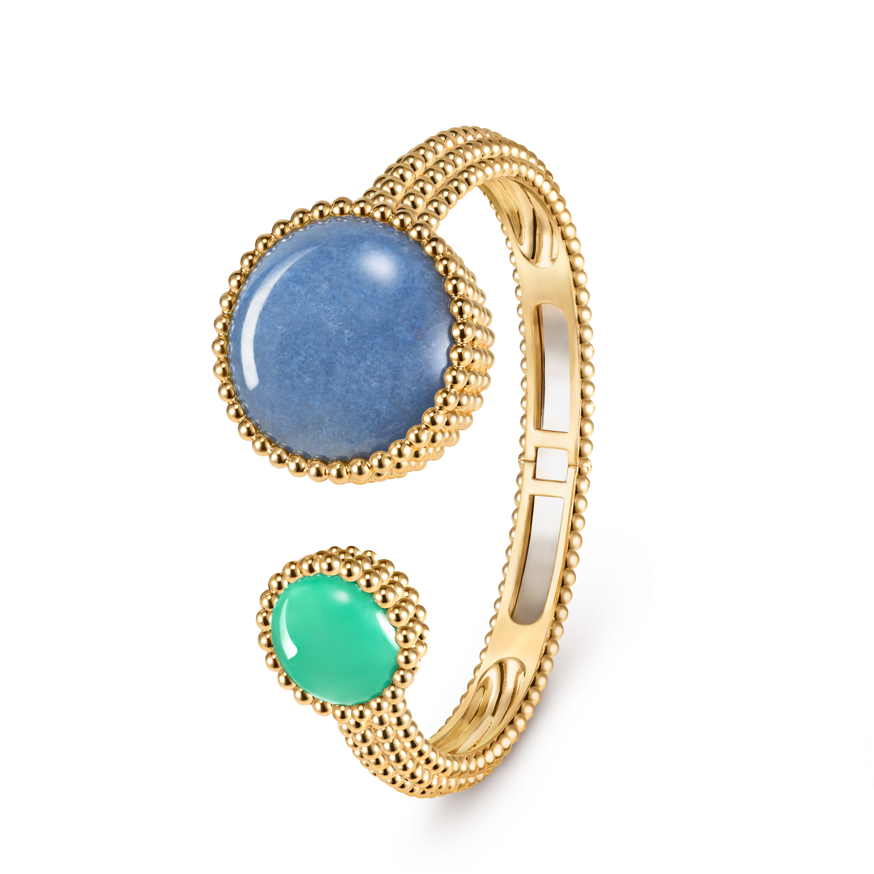 Perlée Toi & Moi secret watch, small model, 18K yellow gold, Chrysoprase:  1 stone, Diamond:  25 stones,  0.77 carat, Mother-of-pearl:  1 stone, Quartz:  1 stone, Three Fourth Alternative, Watch - Van Cleef & Arpels