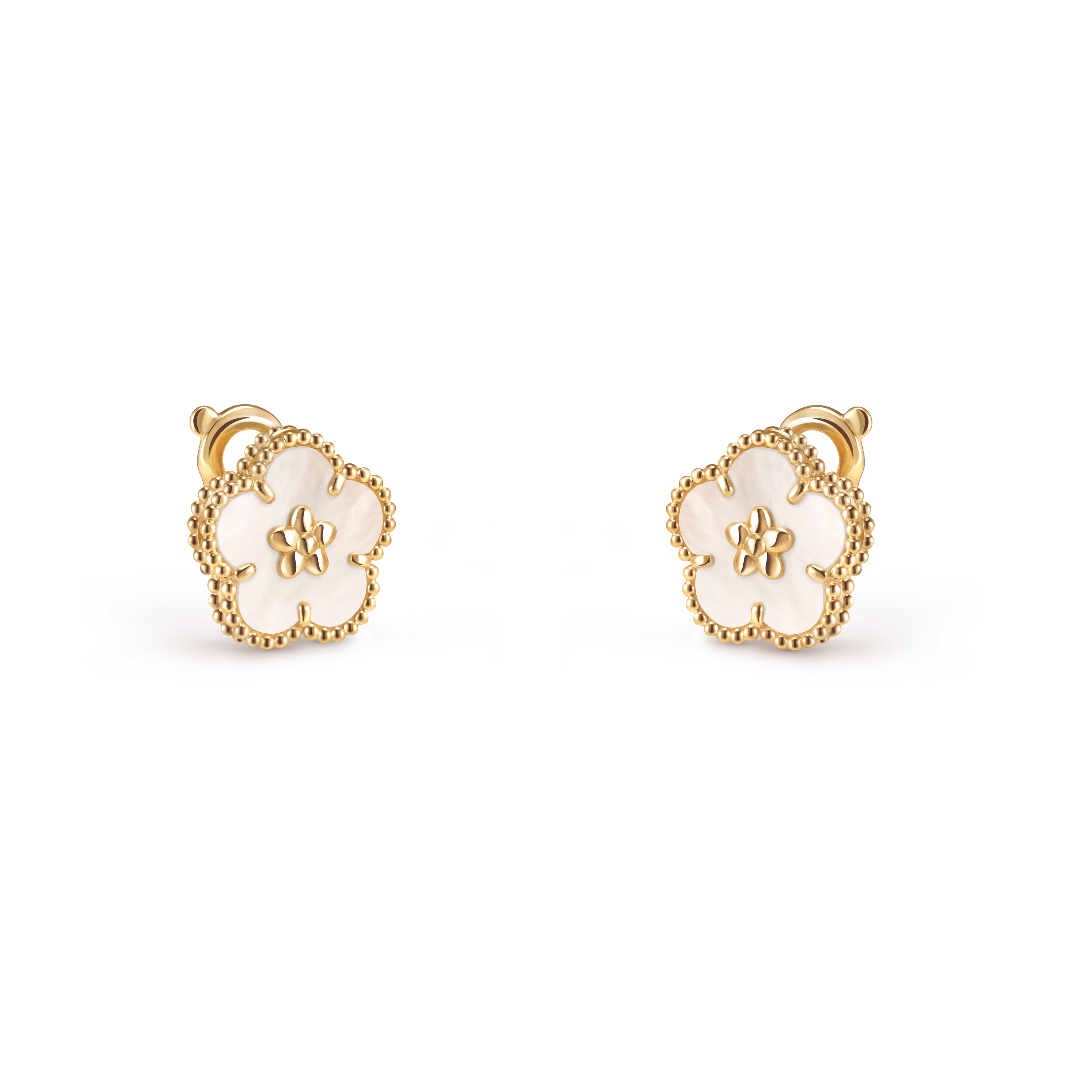 ラッキー スプリング イヤリング、プラムブロッサム, 18K イエローゴールド, マザー オブ パール:  2 石, Three Fourth, Jewelry Earrings - ヴァン クリーフ&アーペル - Van Cleef & Arpels