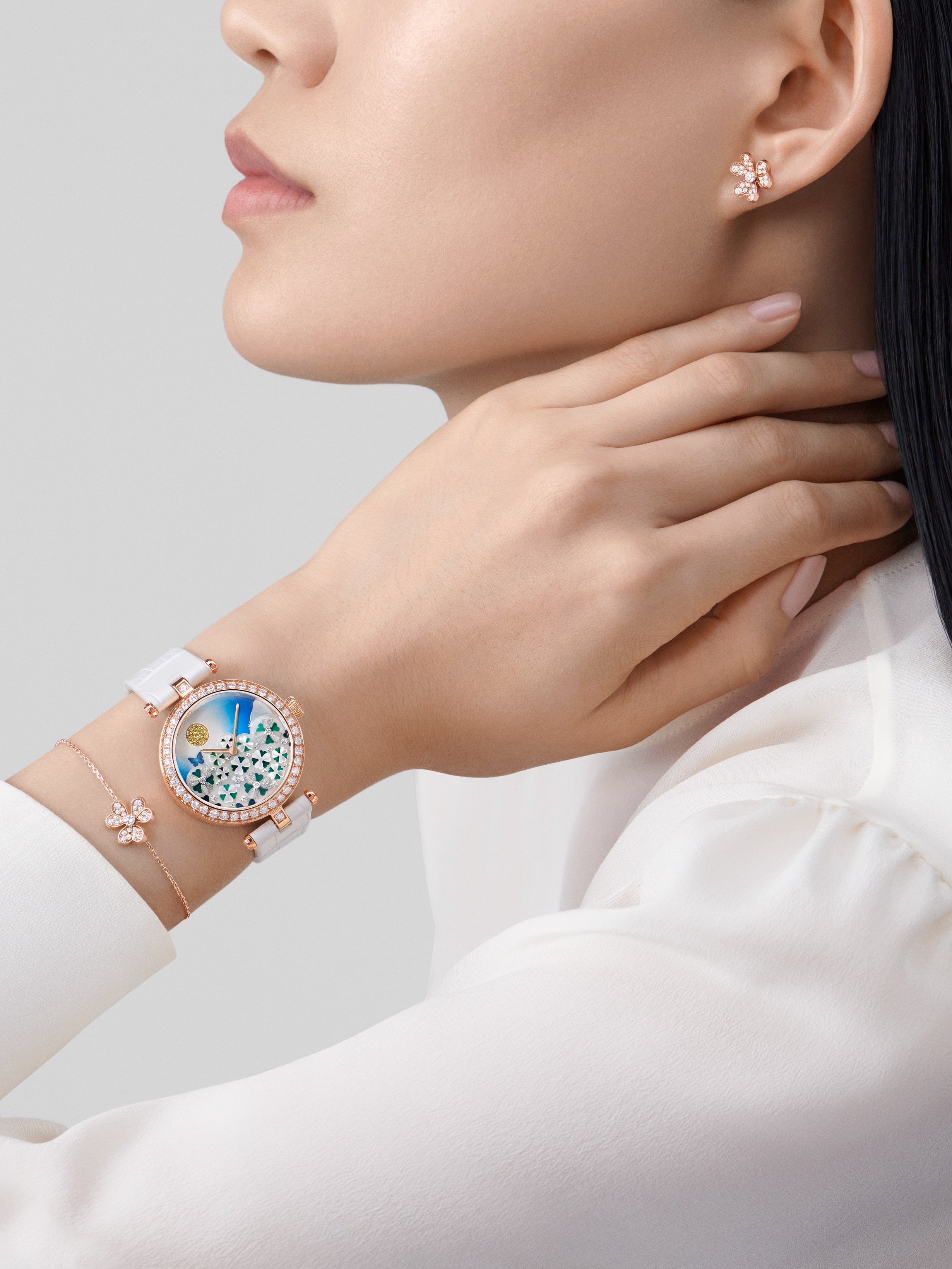 Van cleef shop mini bracelet