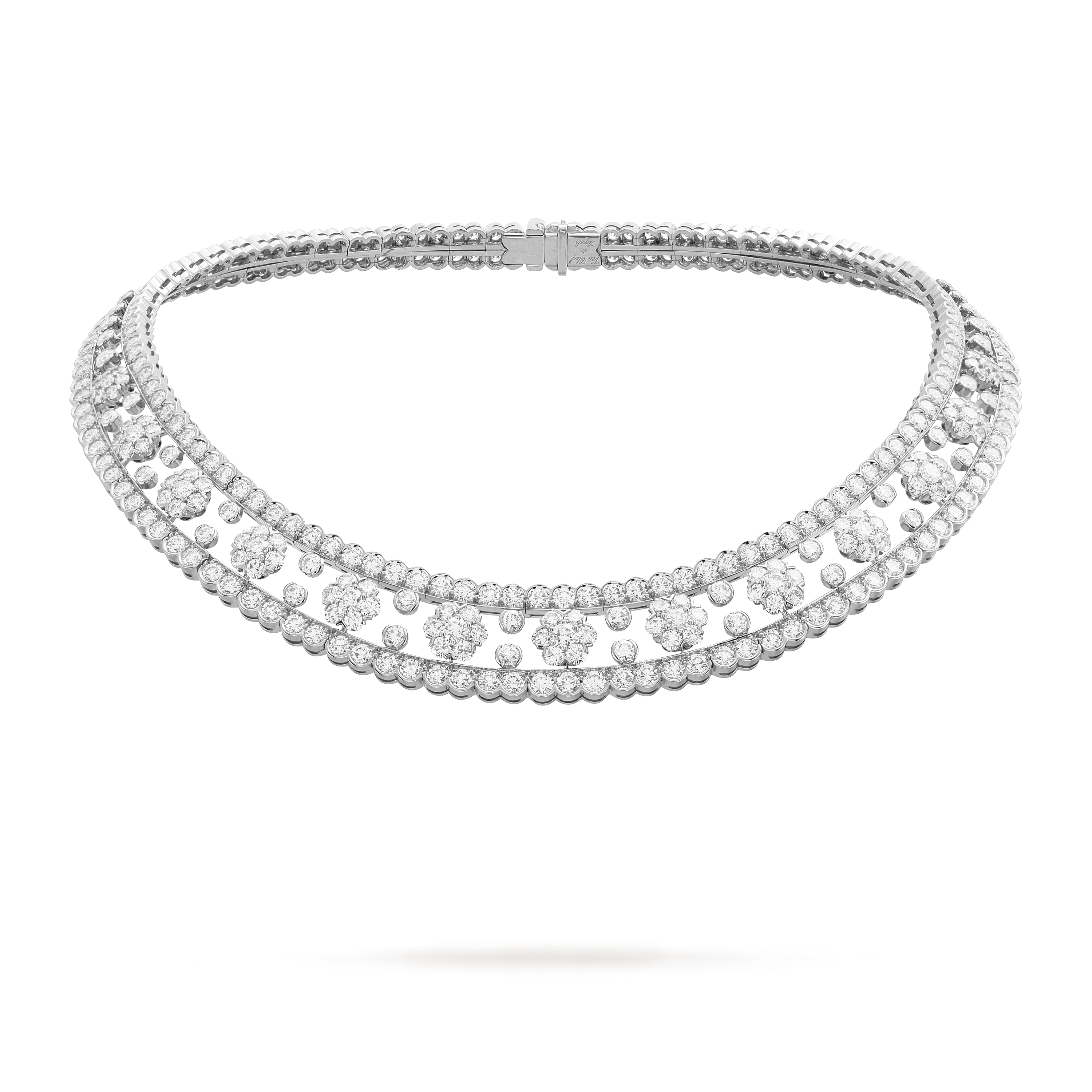 Snowflake necklace, 18K white gold, Diamond:  367 stones,  30.99 carats, Detail, High Jewelry Necklace - Van Cleef & Arpels