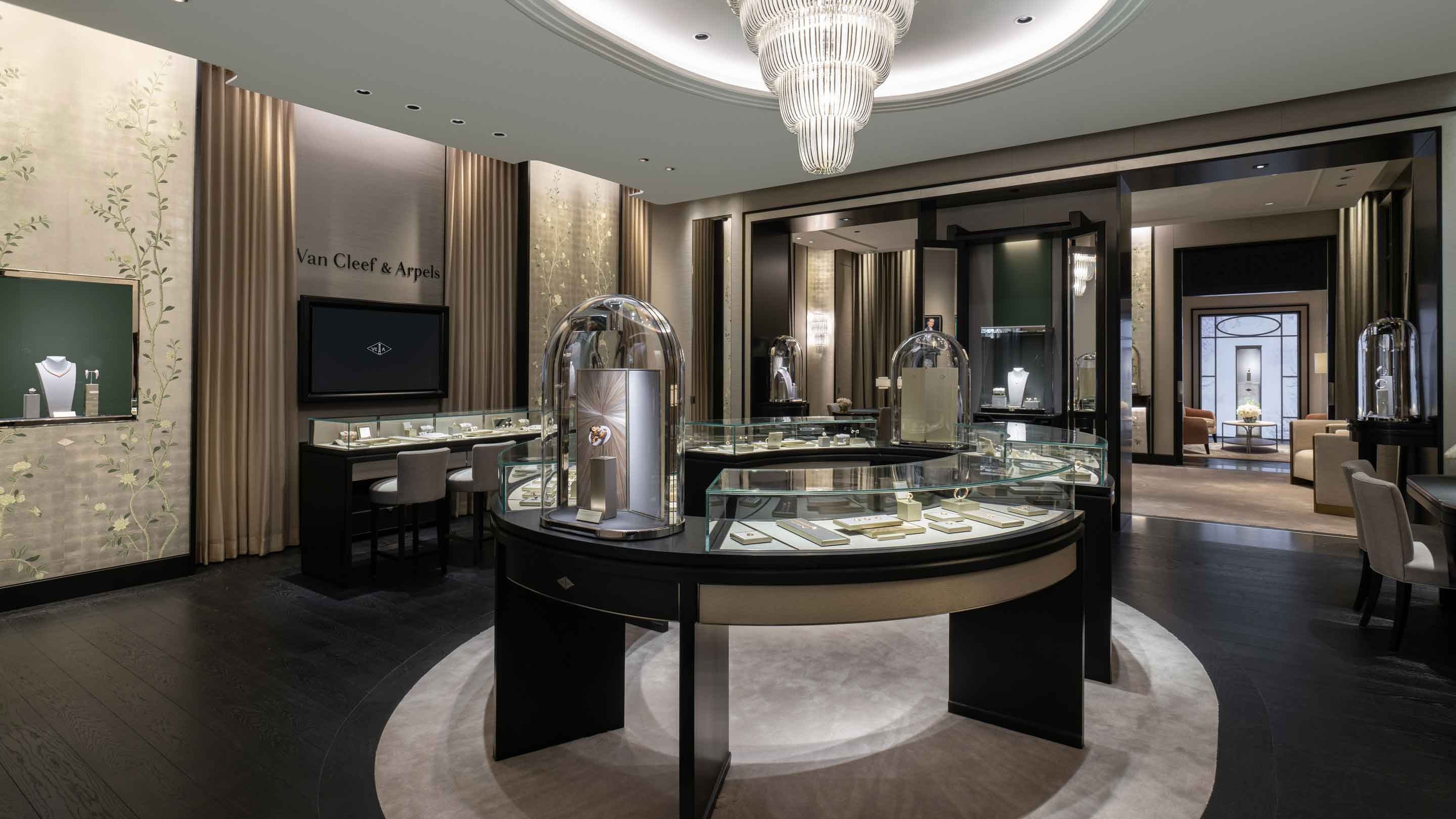 McLean Tysons Galleria Van Cleef & Arpels
