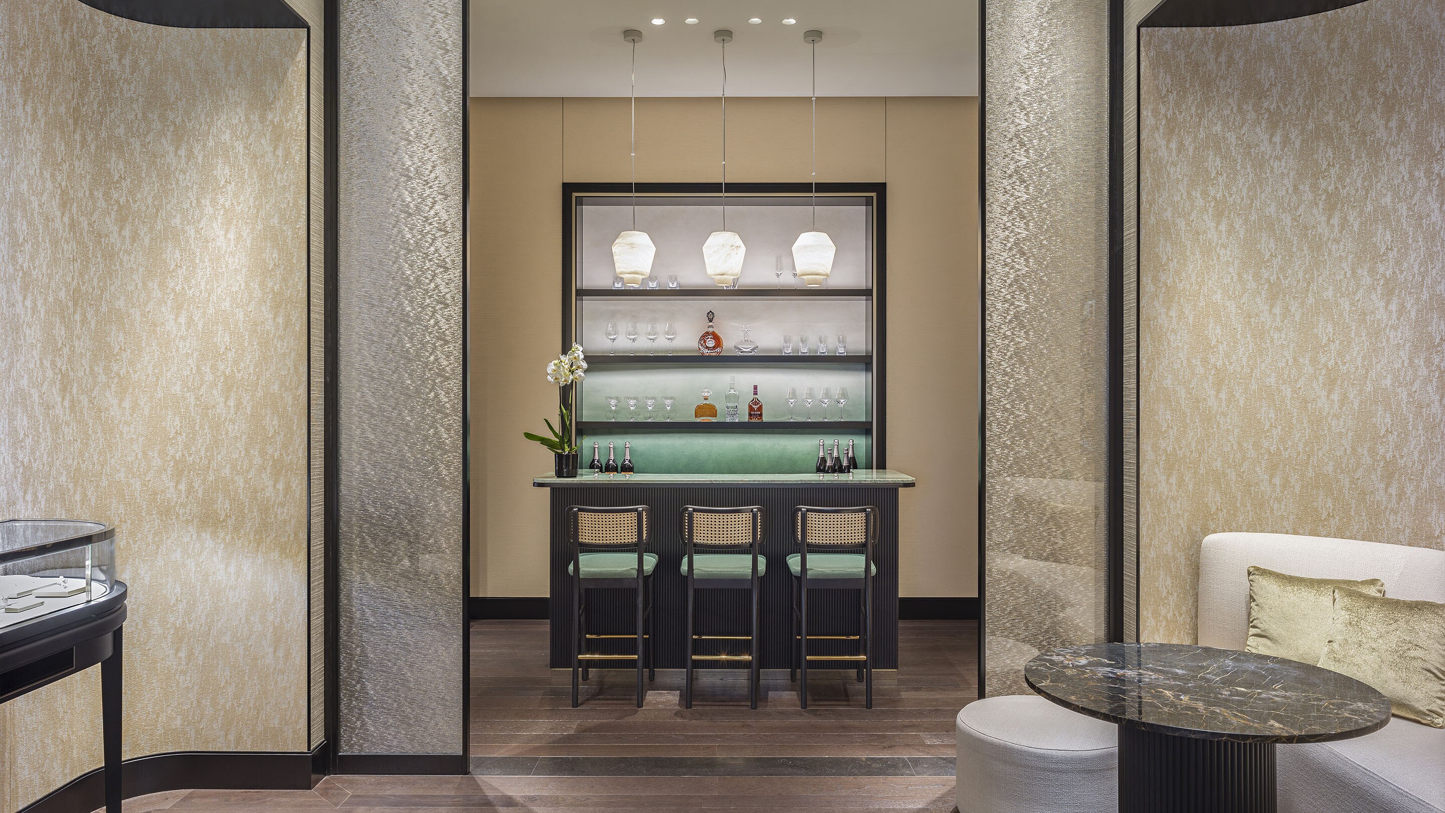 Cannes, La Croisette, picture of the boutique's bar area, Van Cleef & Arpels.