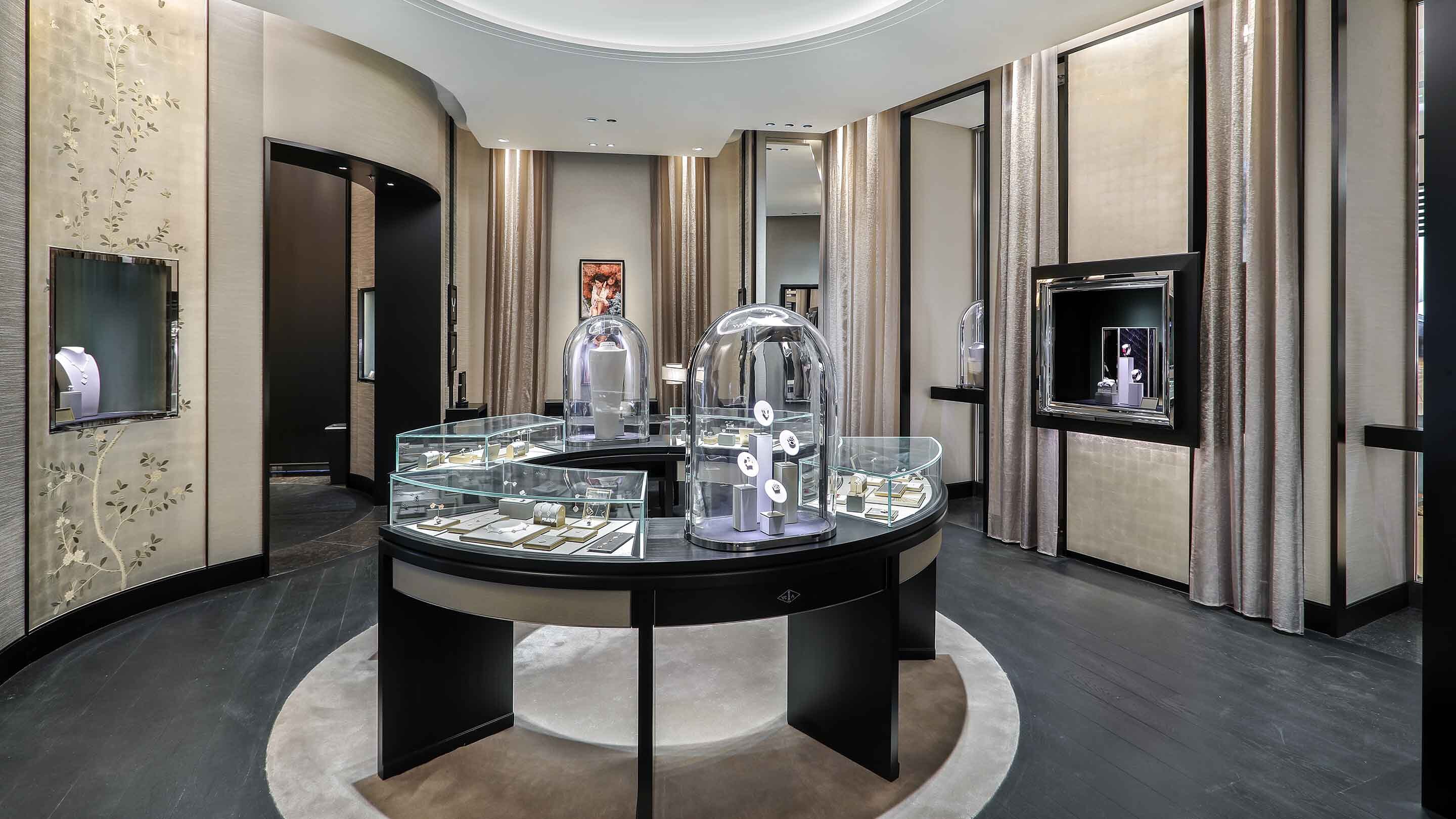 Shenzen Bay present the main area view 2, Van Cleef & Arpels.