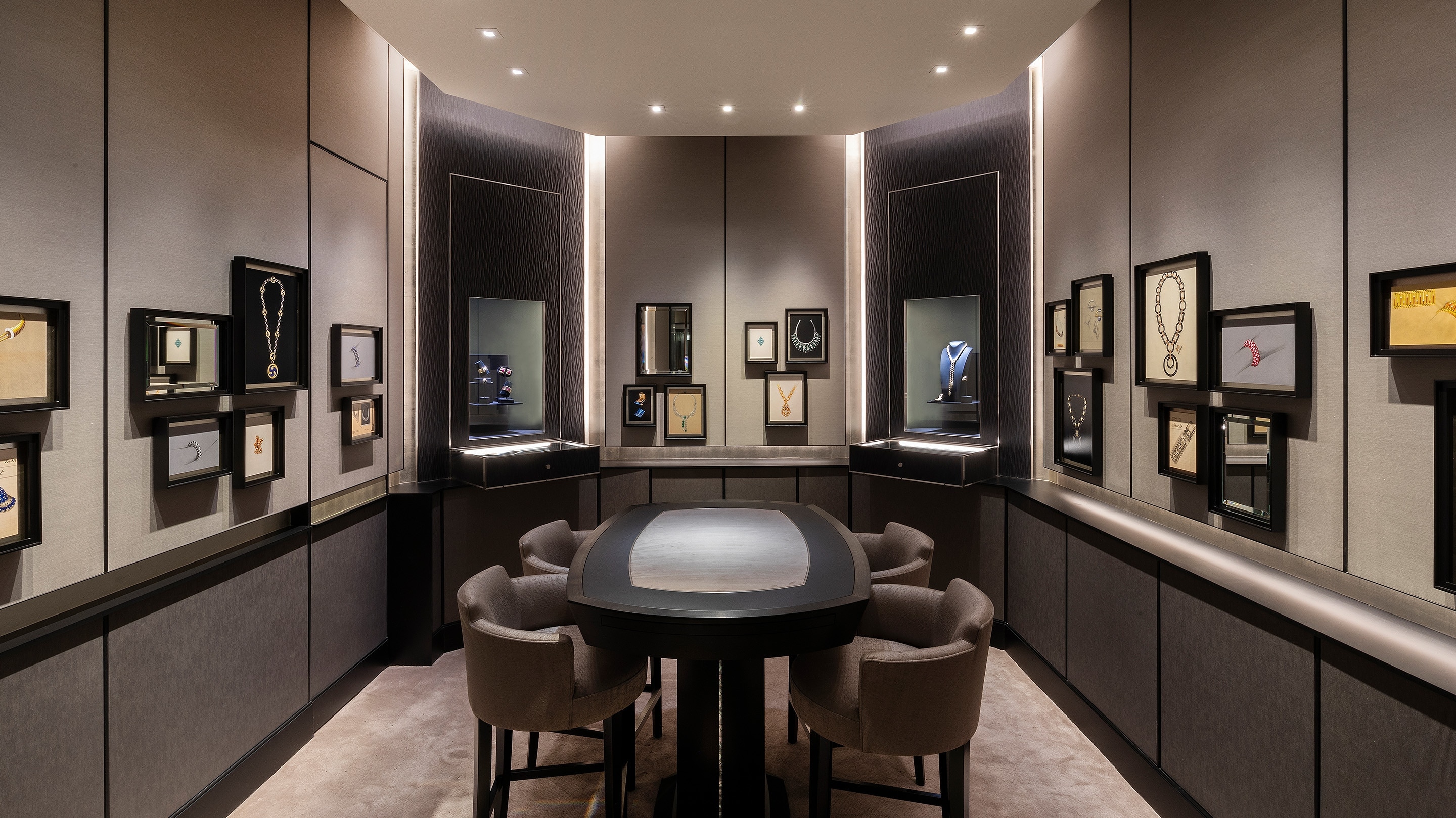 Beijing China World present the interior view, Van Cleef & Arpels.