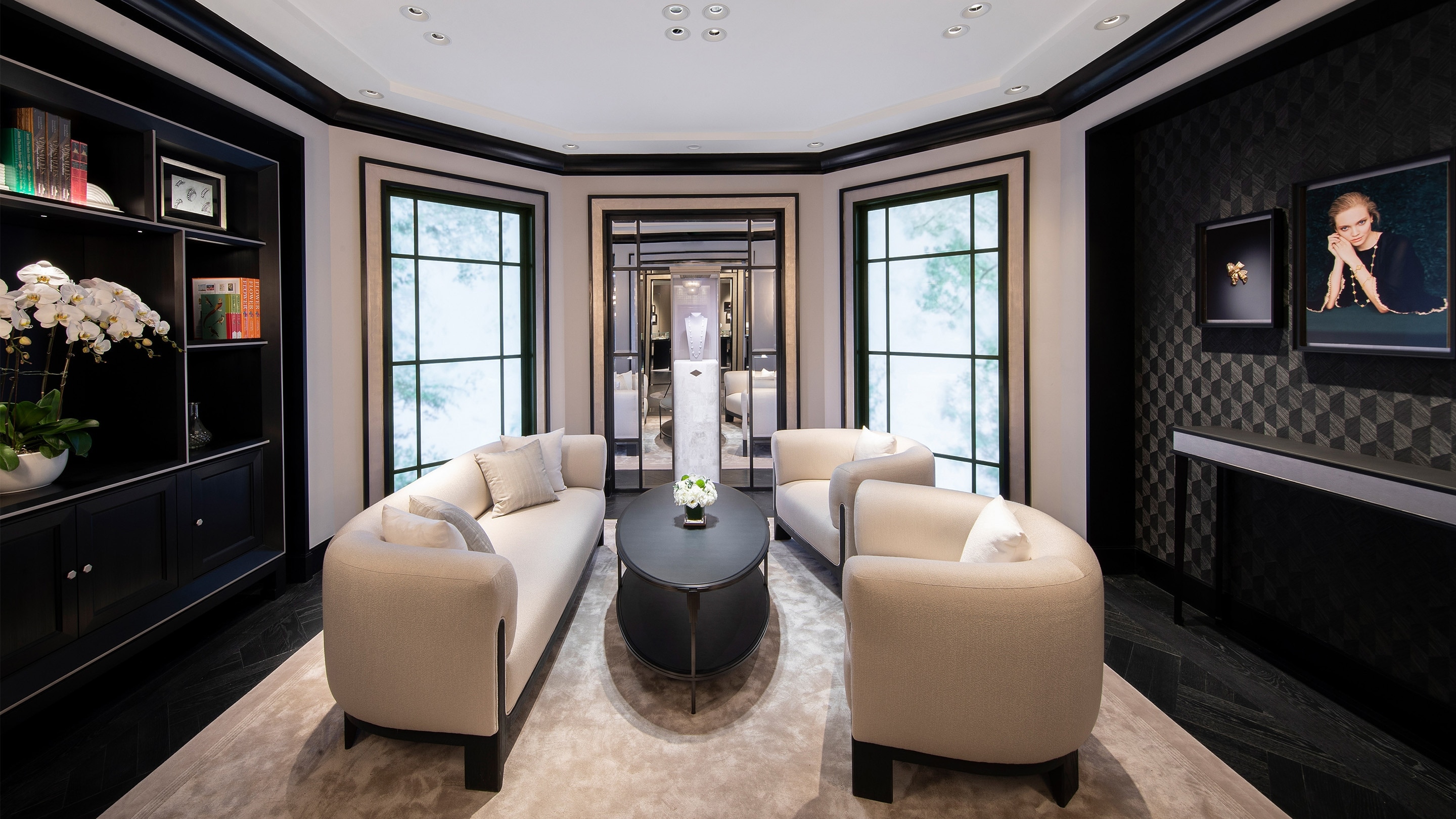 Bejing Parkview Green present the interior salon view, Van Cleef and Arpels.