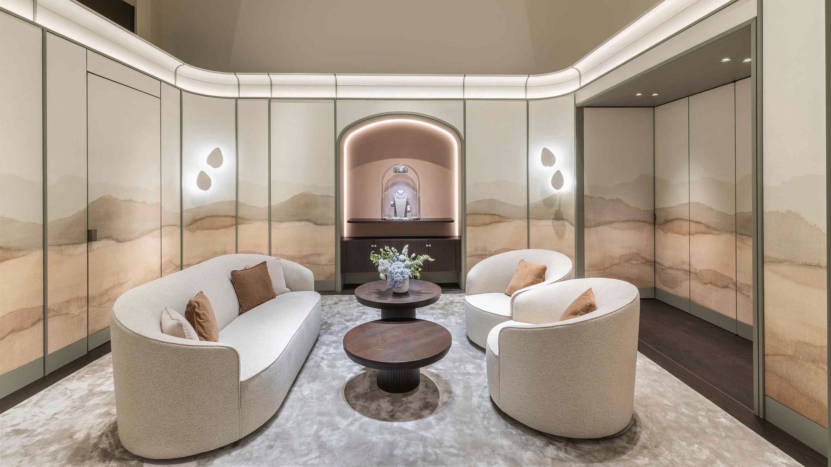 The temporary Van Cleef & Arpels boutique on George Street, Sydney, presents the VIC salon.