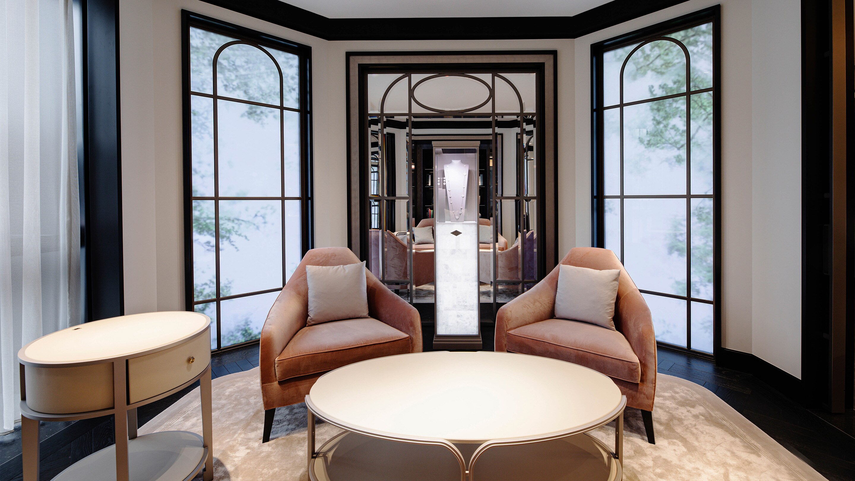 Chengdhu IFS internal present the interior salon view, Van Cleef & Arpels.