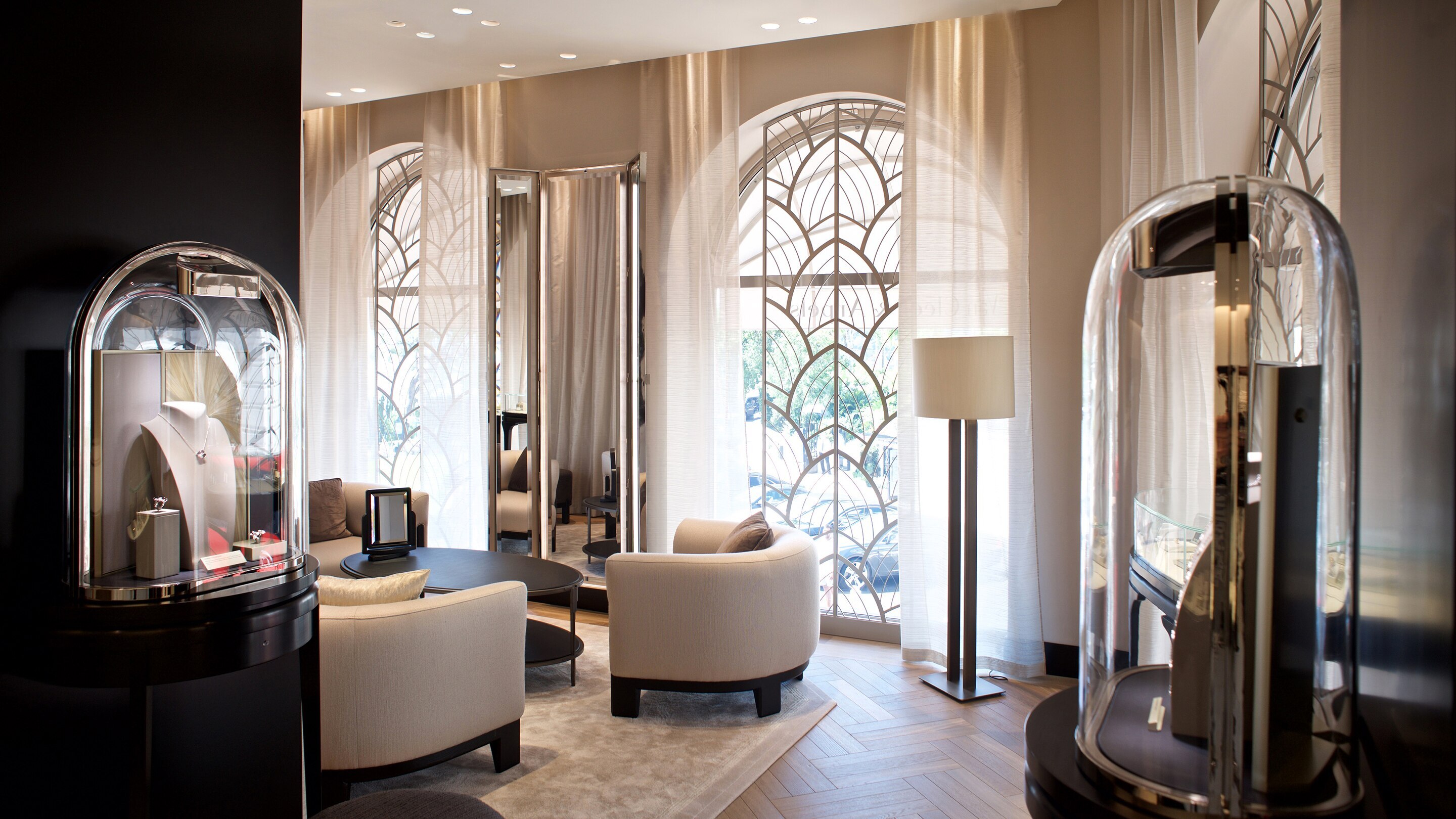 Monaco Place du Casino Van Cleef & Arpels