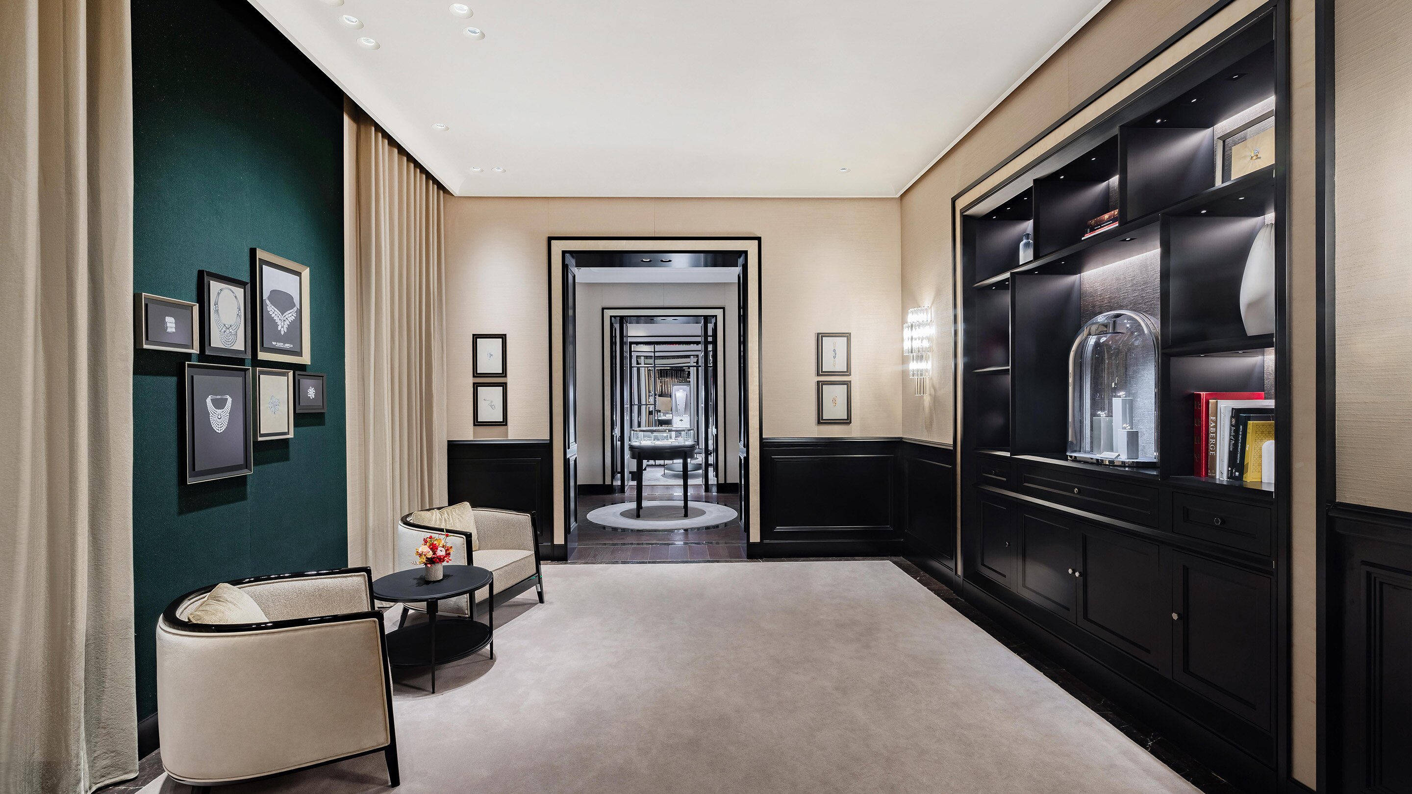 Beijing, WFC Design, picture of the boutique's main area, Van Cleef & Arpels.