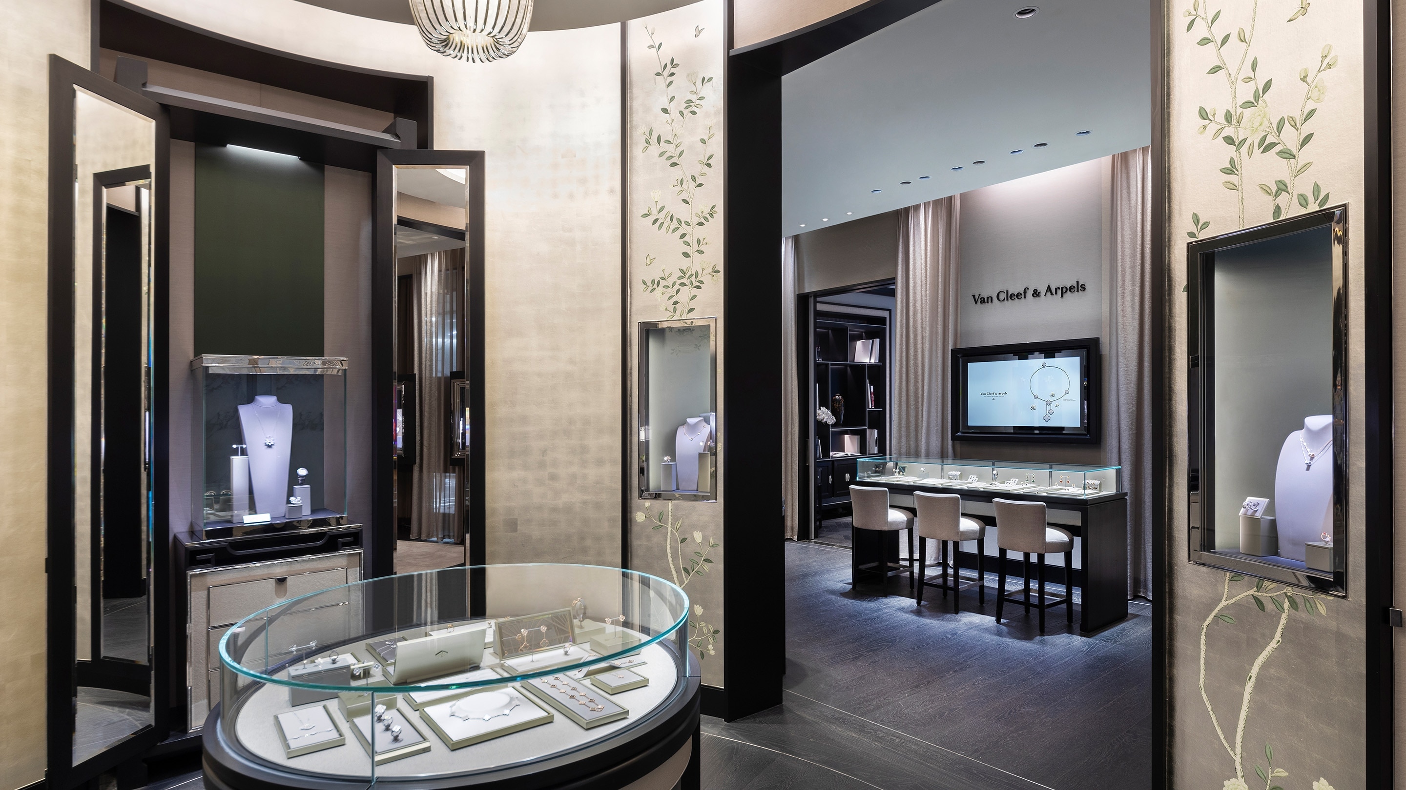 Changsha IFS present the main area view, Van Cleef and Arpels.