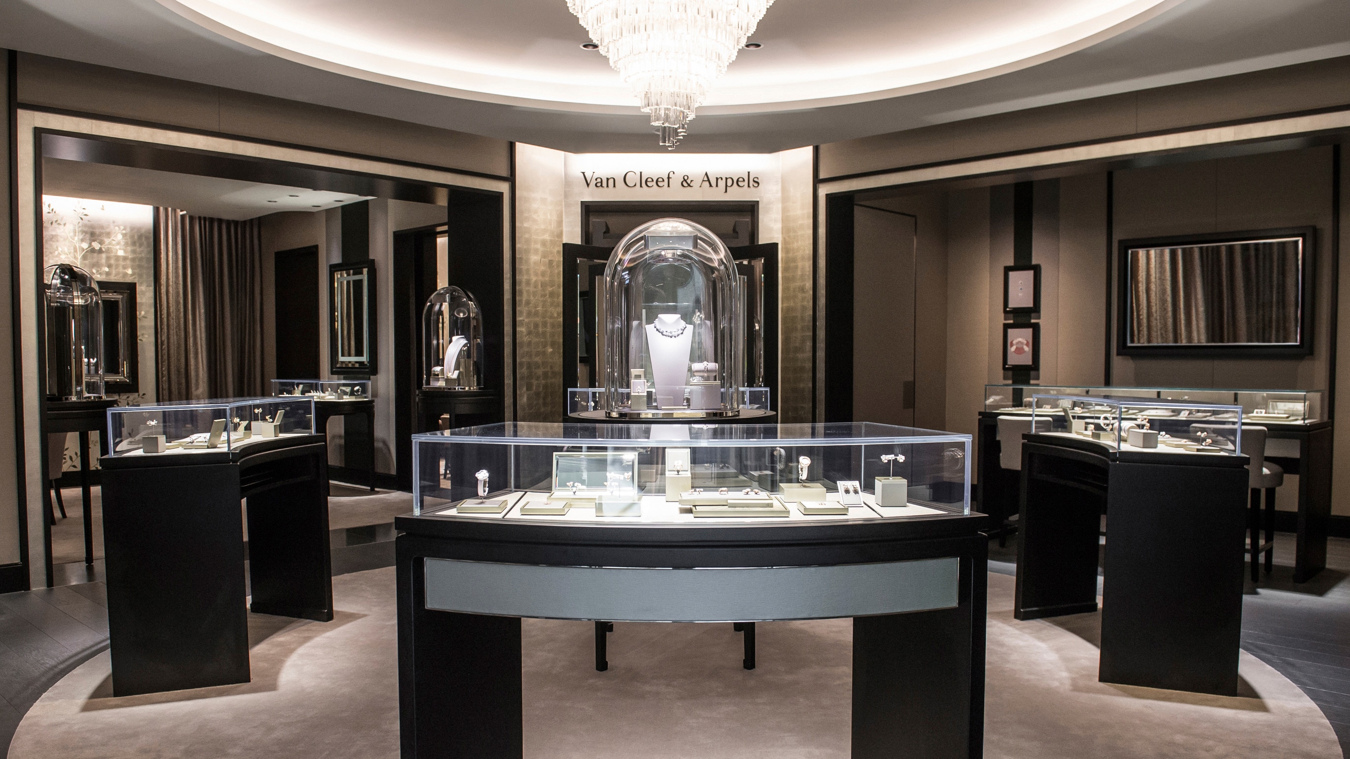 toronto yorkdale boutique present main area view, Van Cleef & Arpels