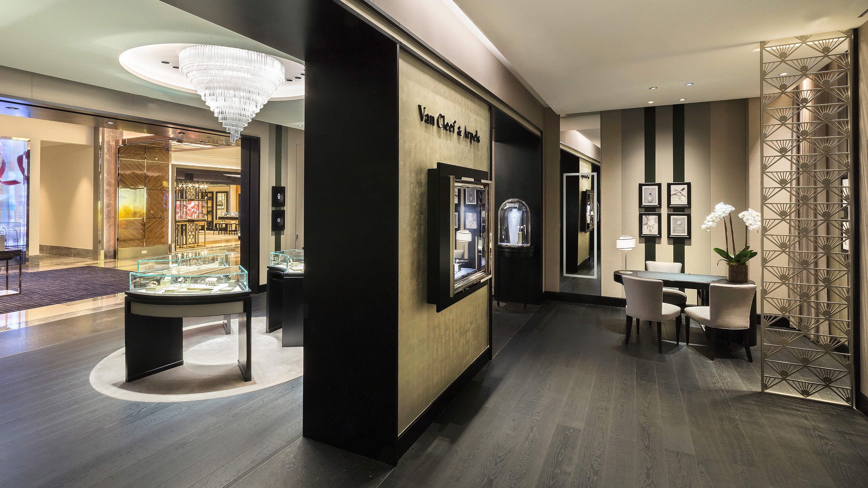 macau dfs city of dreams boutique present interior view, Van Cleef & Arpels