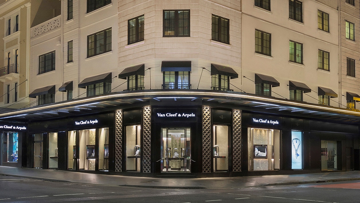 sydney castlereagh street +extension boutique present facade view, Van Cleef & Arpels