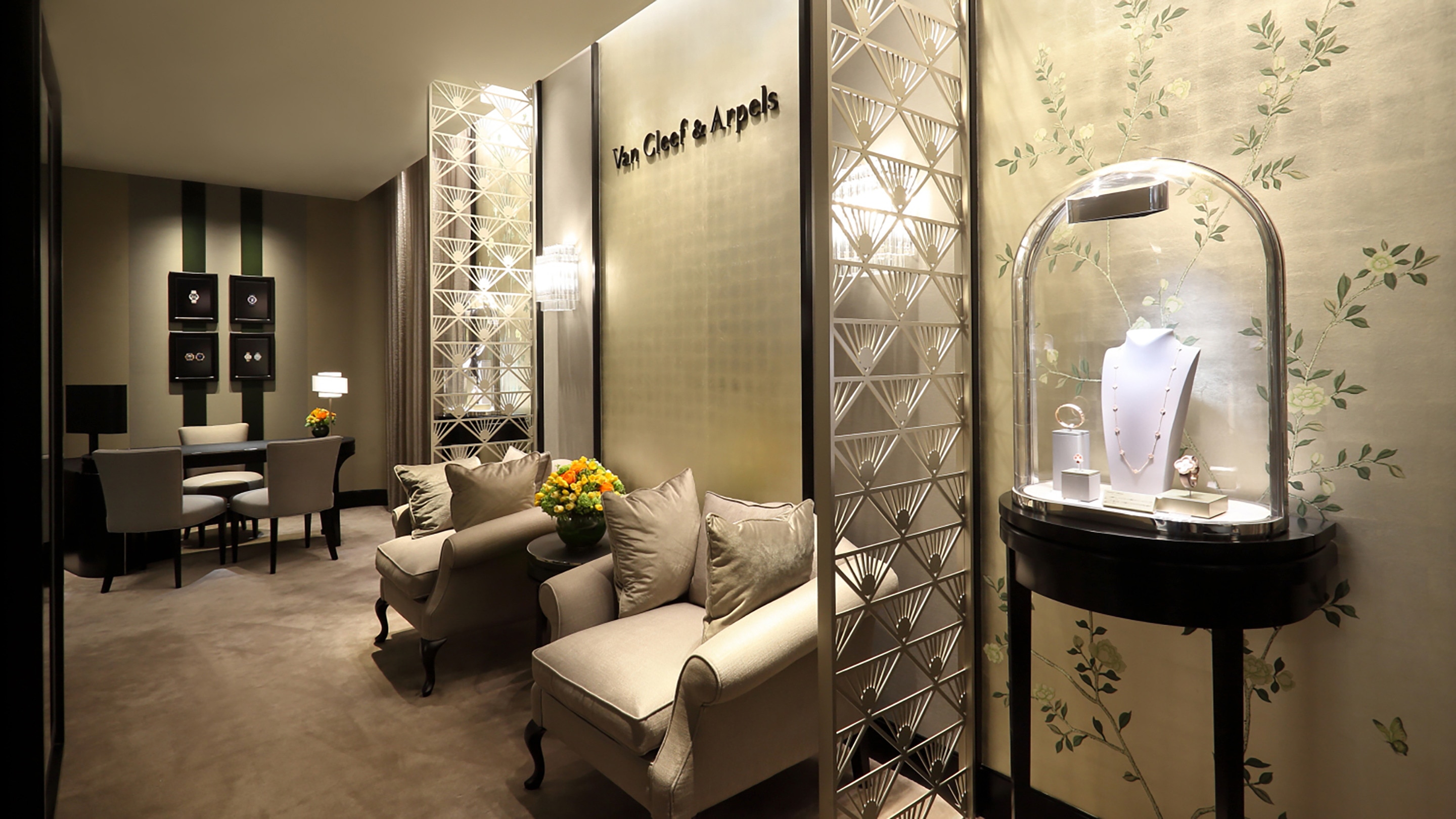 tokyo ginza6 boutique present interior view, Van Cleef & Arpels