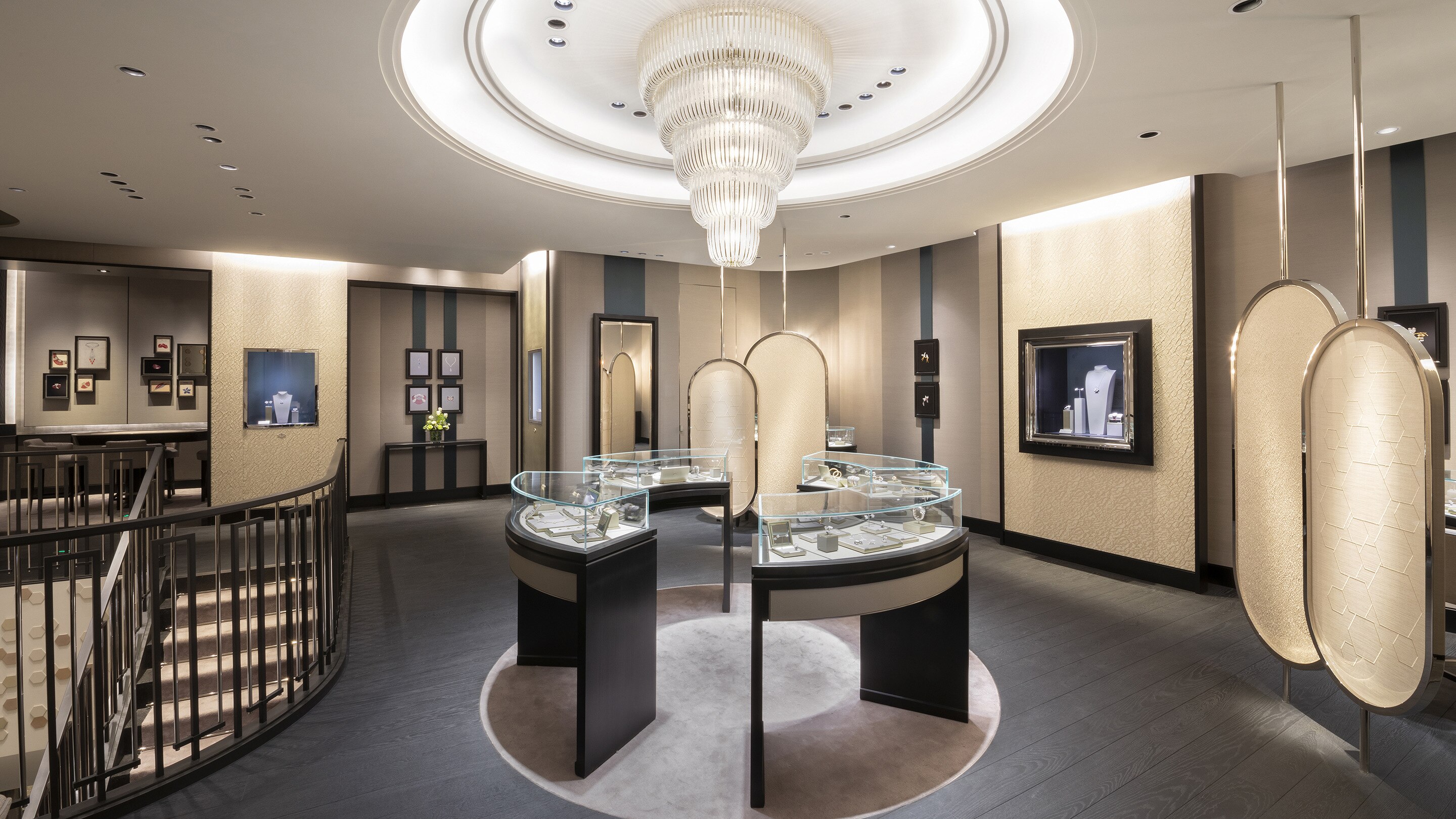 shanghai ifc boutique present main area view, Van Cleef & Arpels