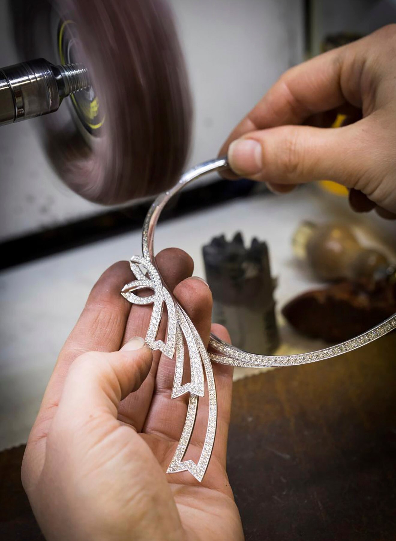 Contes d'Hiver系列，項鏈，白K金，Van Cleef & Arpels梵克雅寶