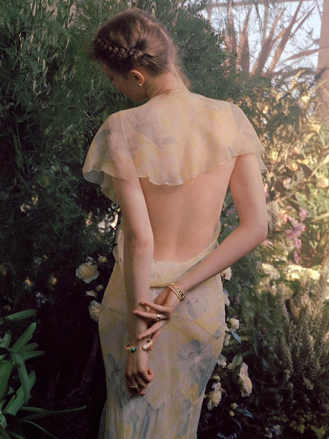 Worn Views, Olivia Bee, Perlée collection, Van Cleef & Arpels