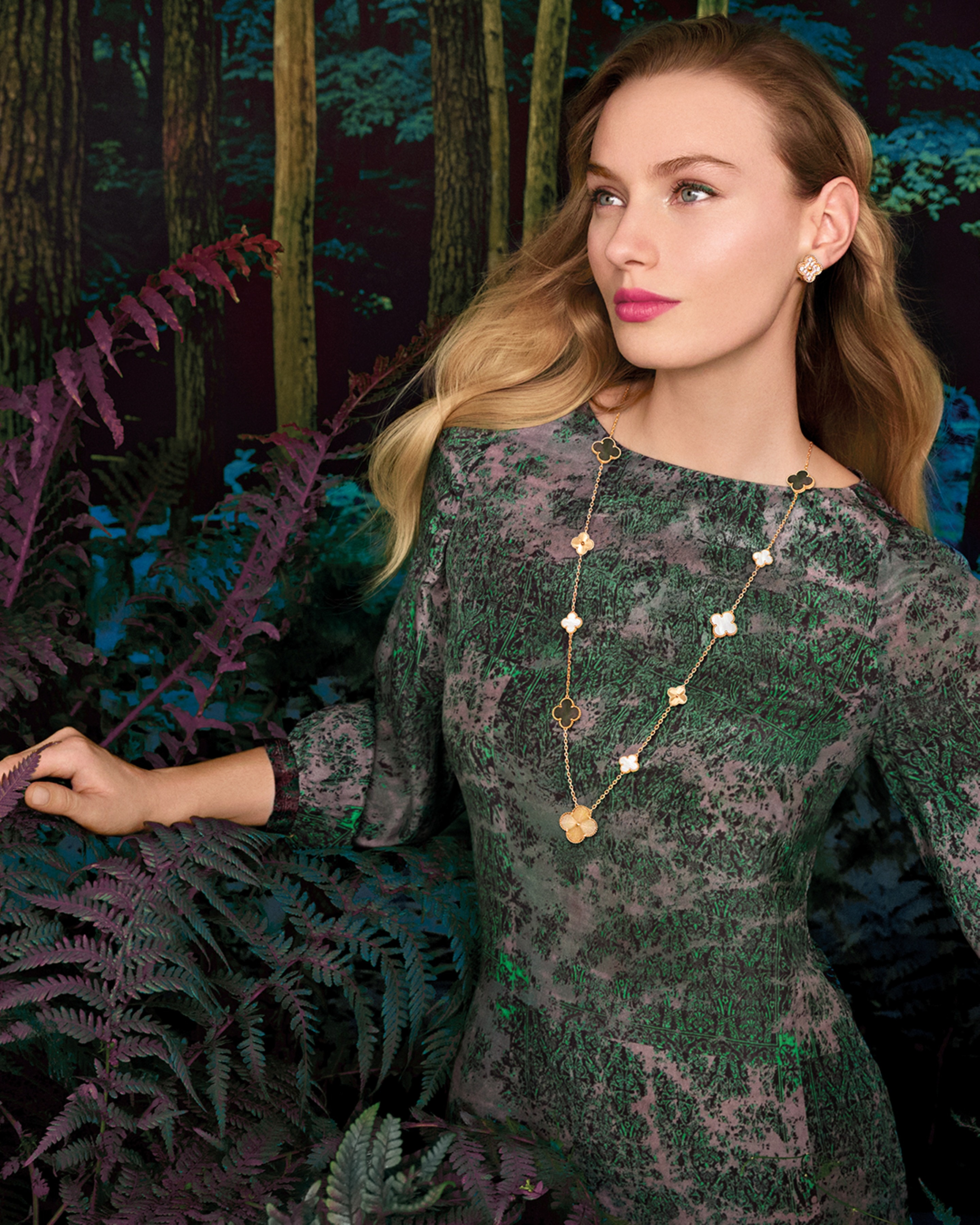 Skip to main content Assets Filter  Path Enter path    Images Tags  Select Tag(s)    Publish status  دار فان كليف أند آربلز للمجوهرات والمجوهرات الراقية منذ إنشائها عام 1906 في ساحة فاندوم بباريس  EditPreview    Content Highlight Wrapper BasicBackground AssetTrackingInteractive Picto  Disable loop?  Disable autoplay? Desktop Video Asset Drop an asset here. Desktop Background Image/Poster VCA_BERG_EDGAR_BDA-NONRECO-VISUEL-01-0394_R4.jpg Clear Drop an asset here. Mobile Video Asset Drop an asset here. Mobile Background Image/Poster VCA_BERG_EDGAR_BDA-NONRECO-VISUEL-01-0394_R4.jpg Clear Drop an asset here. Image Alt Text ساعة كادُنا، ذهب أصفر عيار 18 قيراط، ماس، عرق اللؤلؤ، حركة كوارتز. مشبك قلادة فريفول، موديل كبير جدًا، ذهب أصفر عيار 18 قيراط، ماس وأقراط أذن فريفول، موديل صغير، ذهب أصفر عيار 18 قيراط، ماس. مجموعتا كادُنا وفريفول، دار فان كليف أند آربلز.