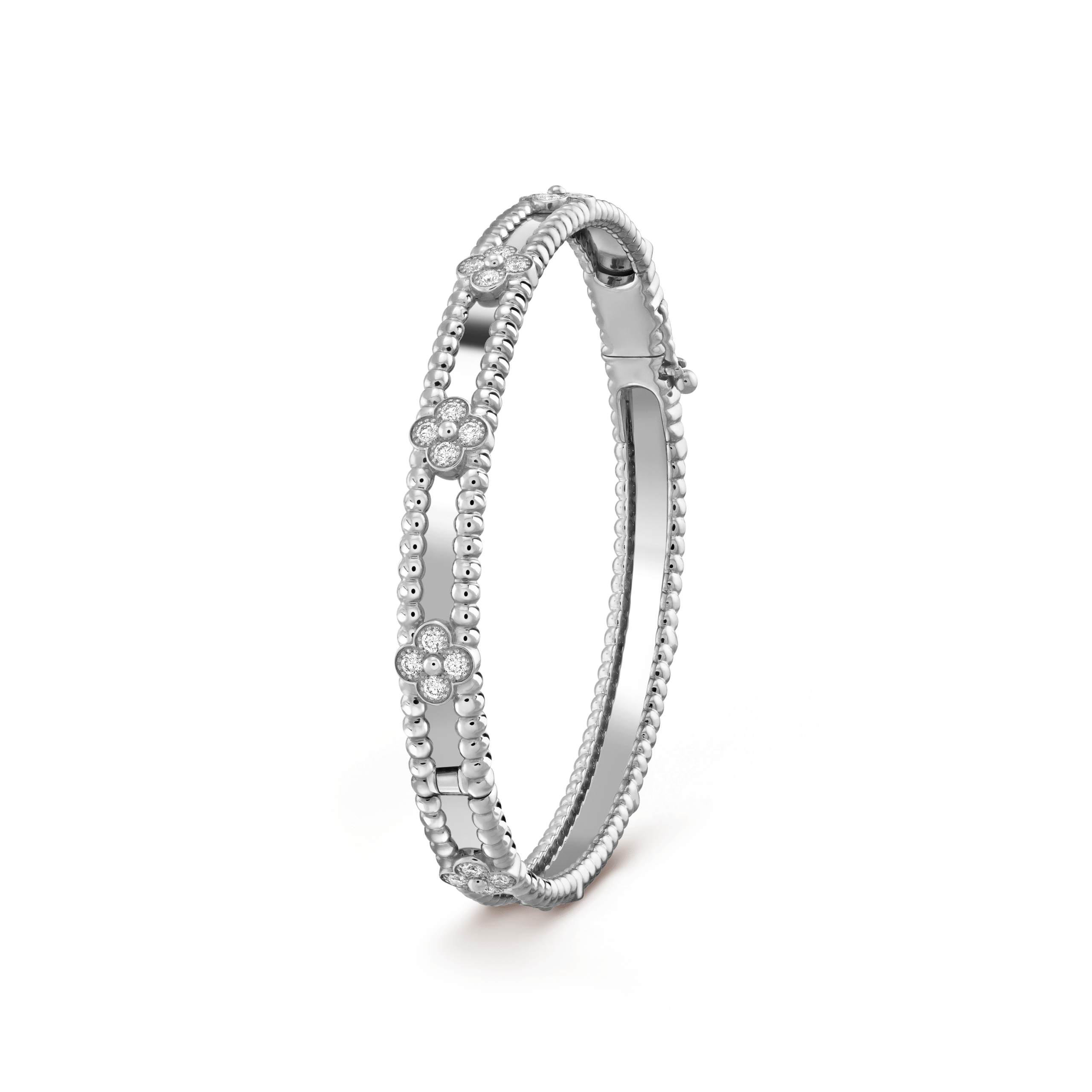 Браслет Perlée sweet clovers, біле золото, діаманти, зменшена модель. Колекція Perlée, Van Cleef & Arpels.