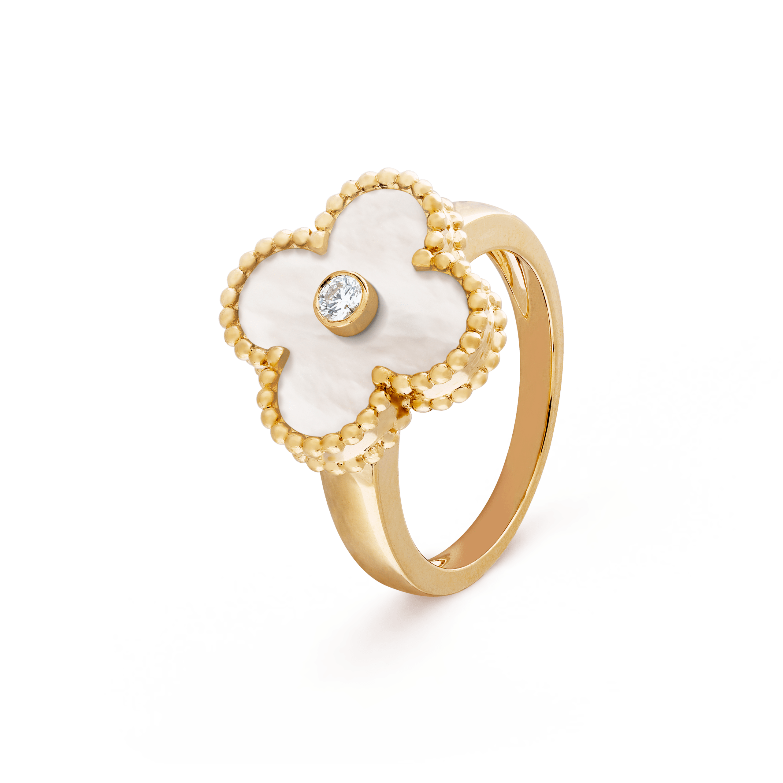 Каблучка Vintage Alhambra, жовте золото, білий перламутр, діамант. Колекція Alhambra, Van Cleef & Arpels.