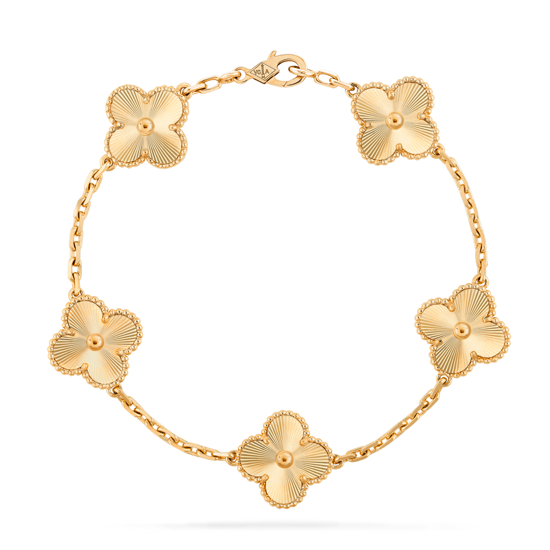 Maison Van Cleef & Arpels Jewelry and High Jewelry, place Vendôme in