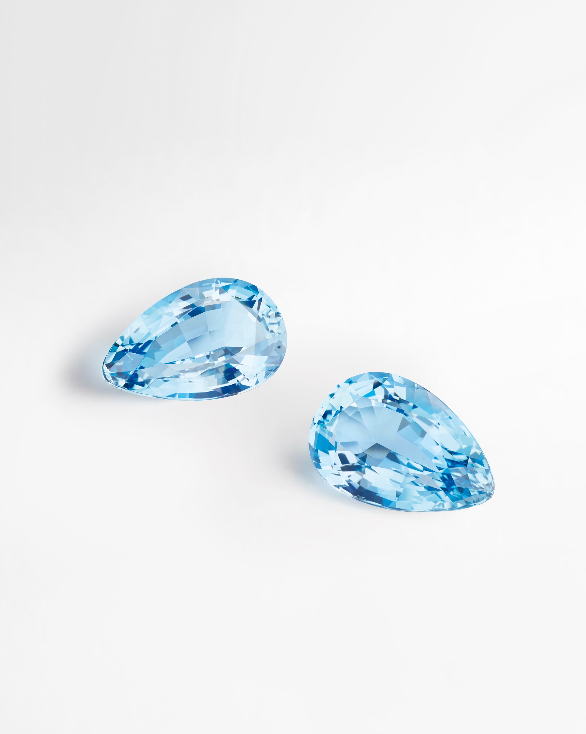 海蓝宝石,Van Cleef & Arpels梵克雅宝。