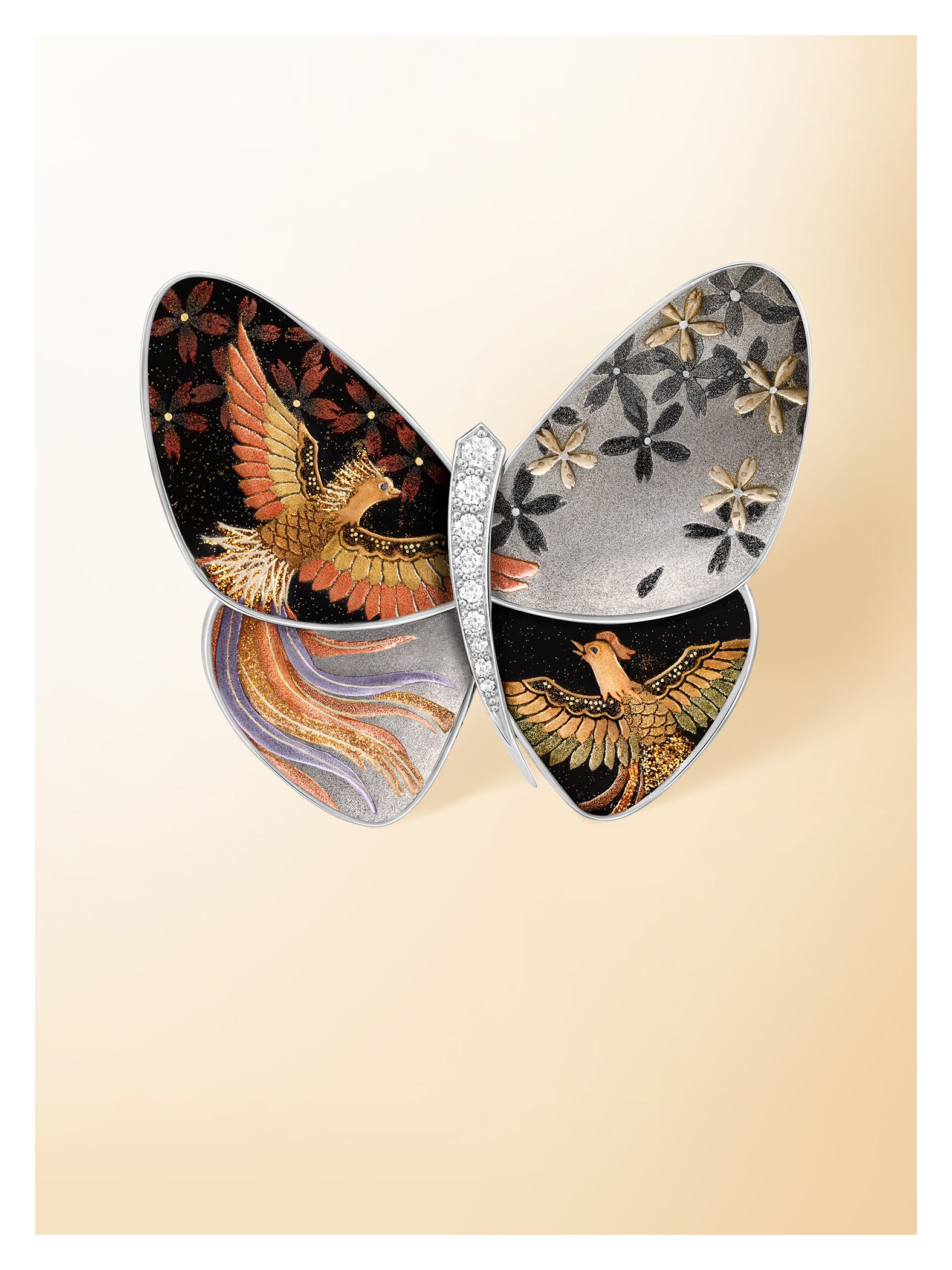 Lacquered Butterfly Hanazuicho AS clip, rhodium plated 18K white gold, gray mother-of-pearl, lacquer, diamonds. Van Cleef & Arpels.