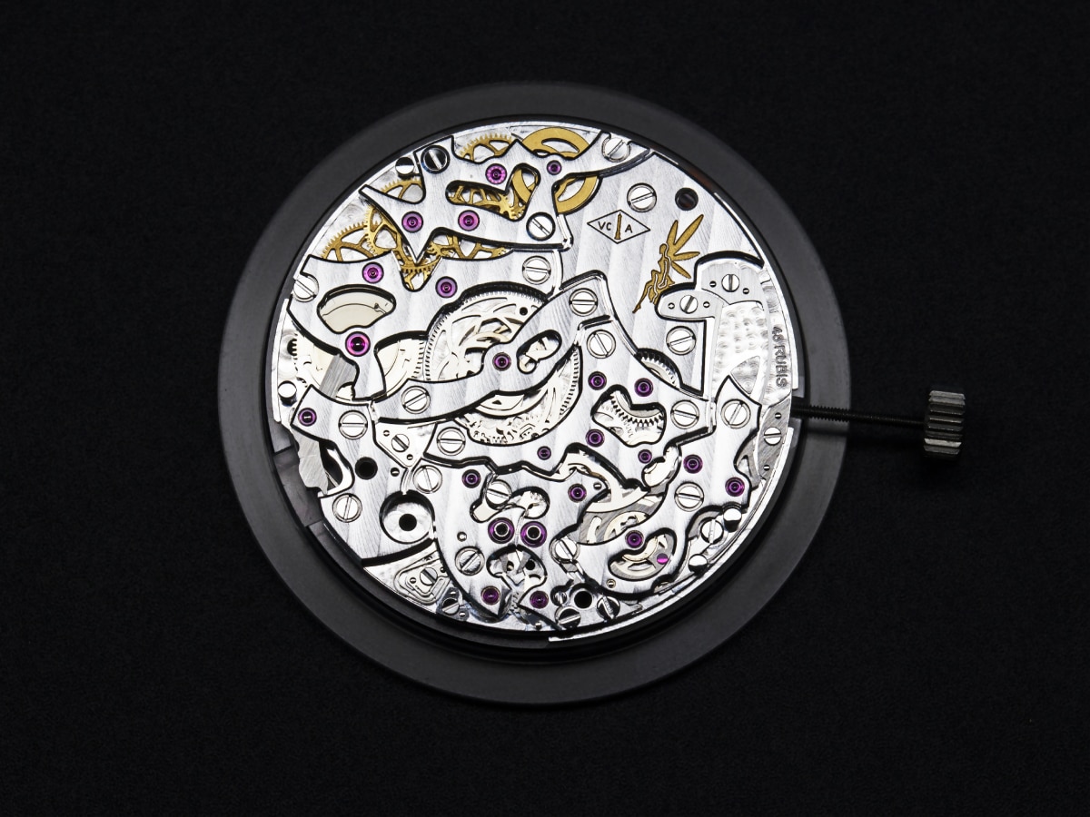 Van Cleef & Arpels ガラスオーナメント Van Cleef & Arpels ガラスオーナメント - メルカリ